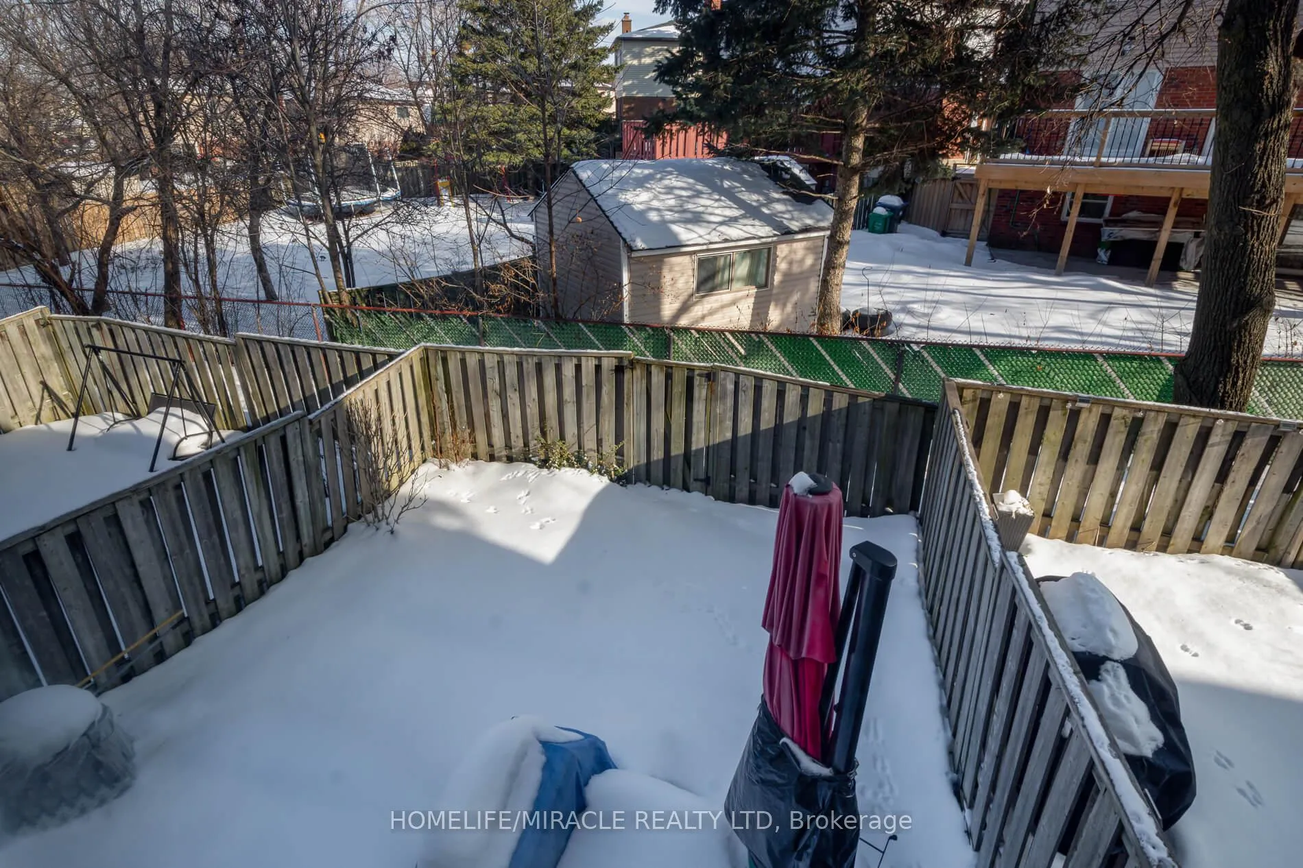 Photo 34 of Unit 51, 70 Moregate Crescent, Brampton, Central Park — HOMEH
