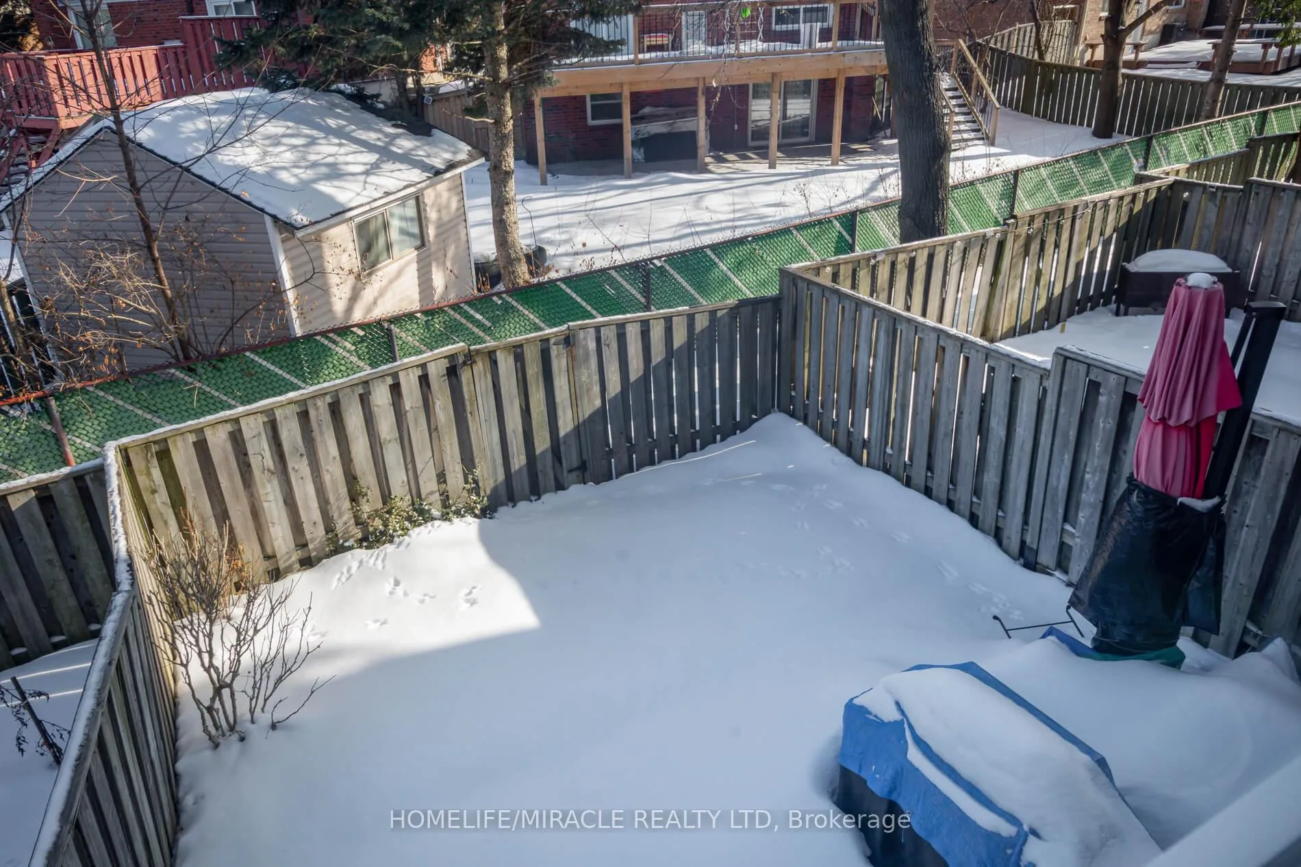 Photo 35 of Unit 51, 70 Moregate Crescent, Brampton, Central Park — HOMEH