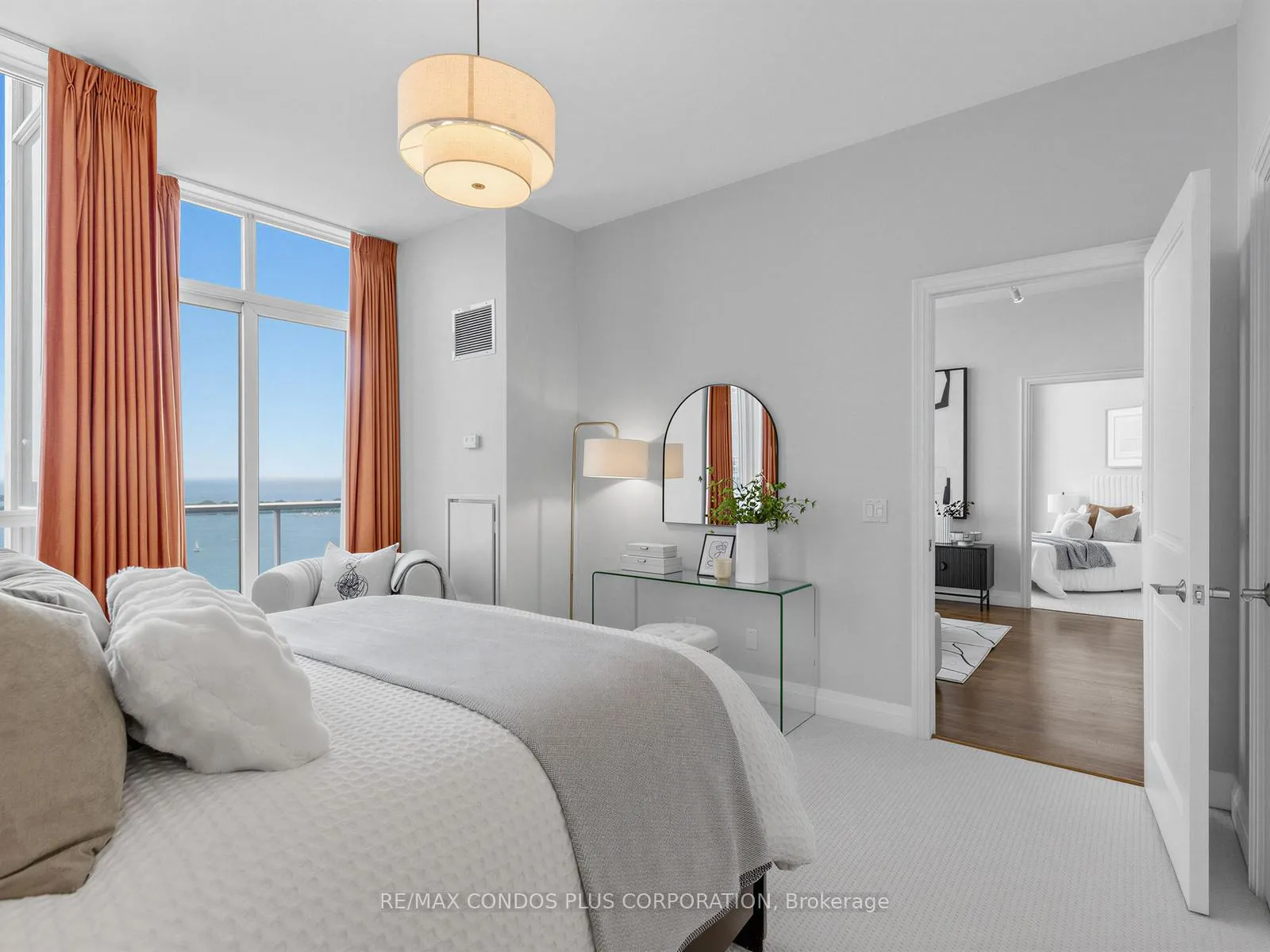 Photo 20 of Unit PH2, 208 Queens Quay W, Toronto, Waterfront Communities — HOMEH