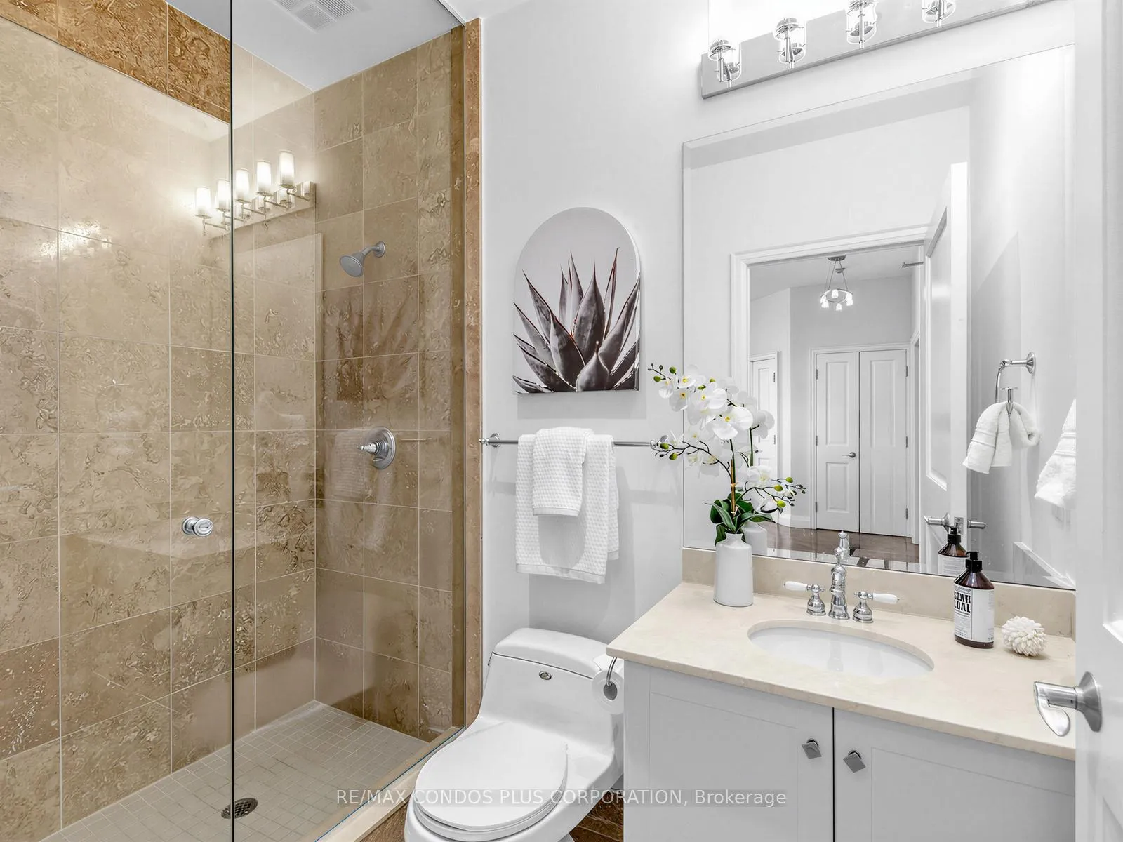 Photo 27 of Unit PH2, 208 Queens Quay W, Toronto, Waterfront Communities — HOMEH