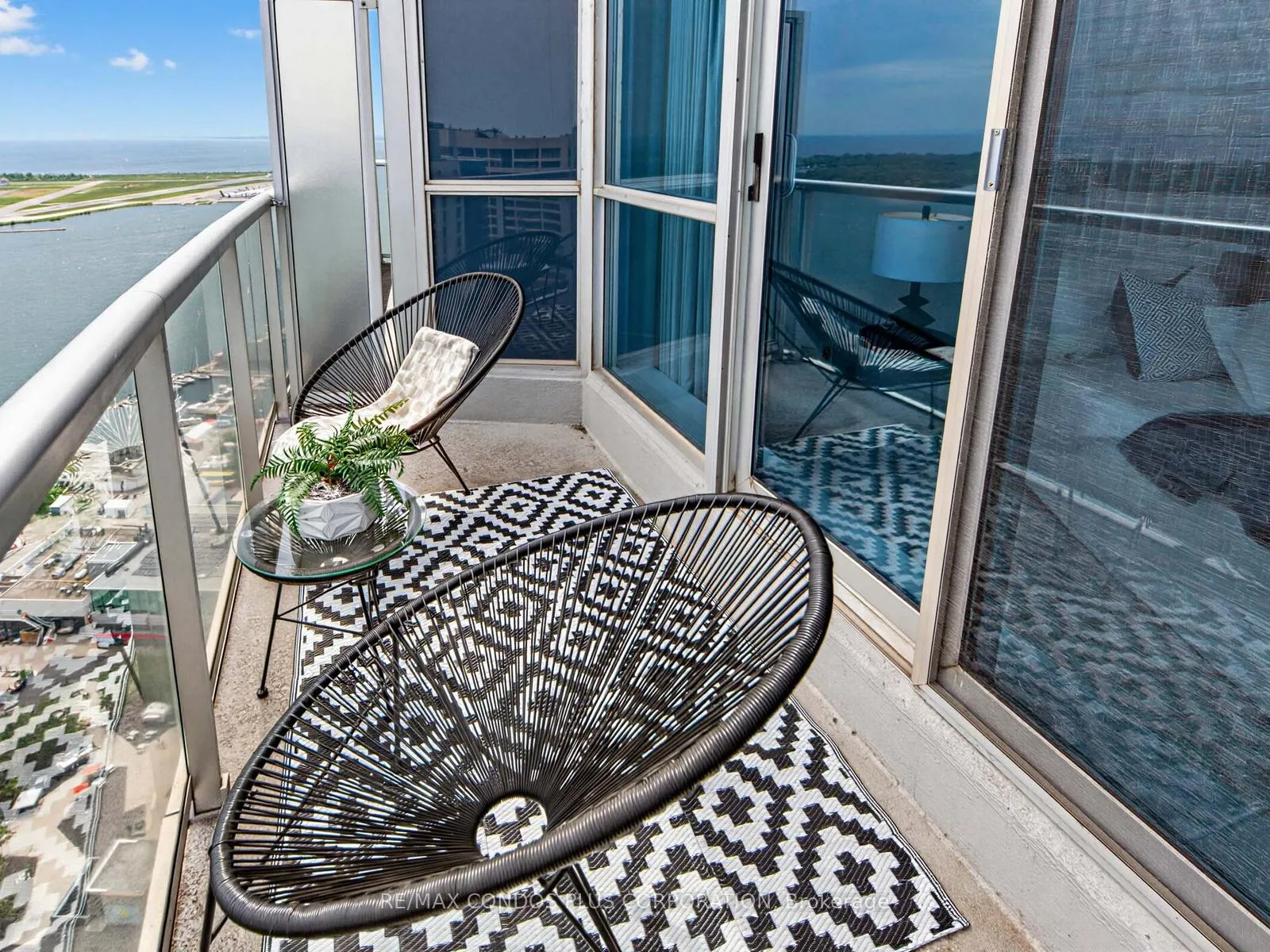 Photo 34 of Unit PH2, 208 Queens Quay W, Toronto, Waterfront Communities — HOMEH