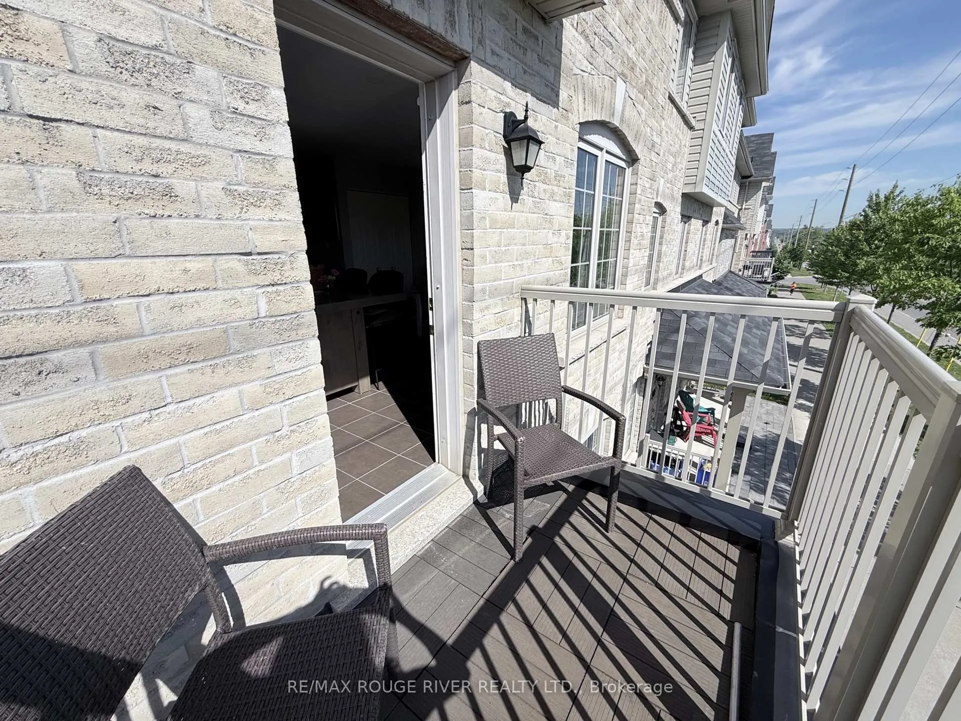 Photo 28 of 906 Audley Road N, Ajax, Central East — HOMEH