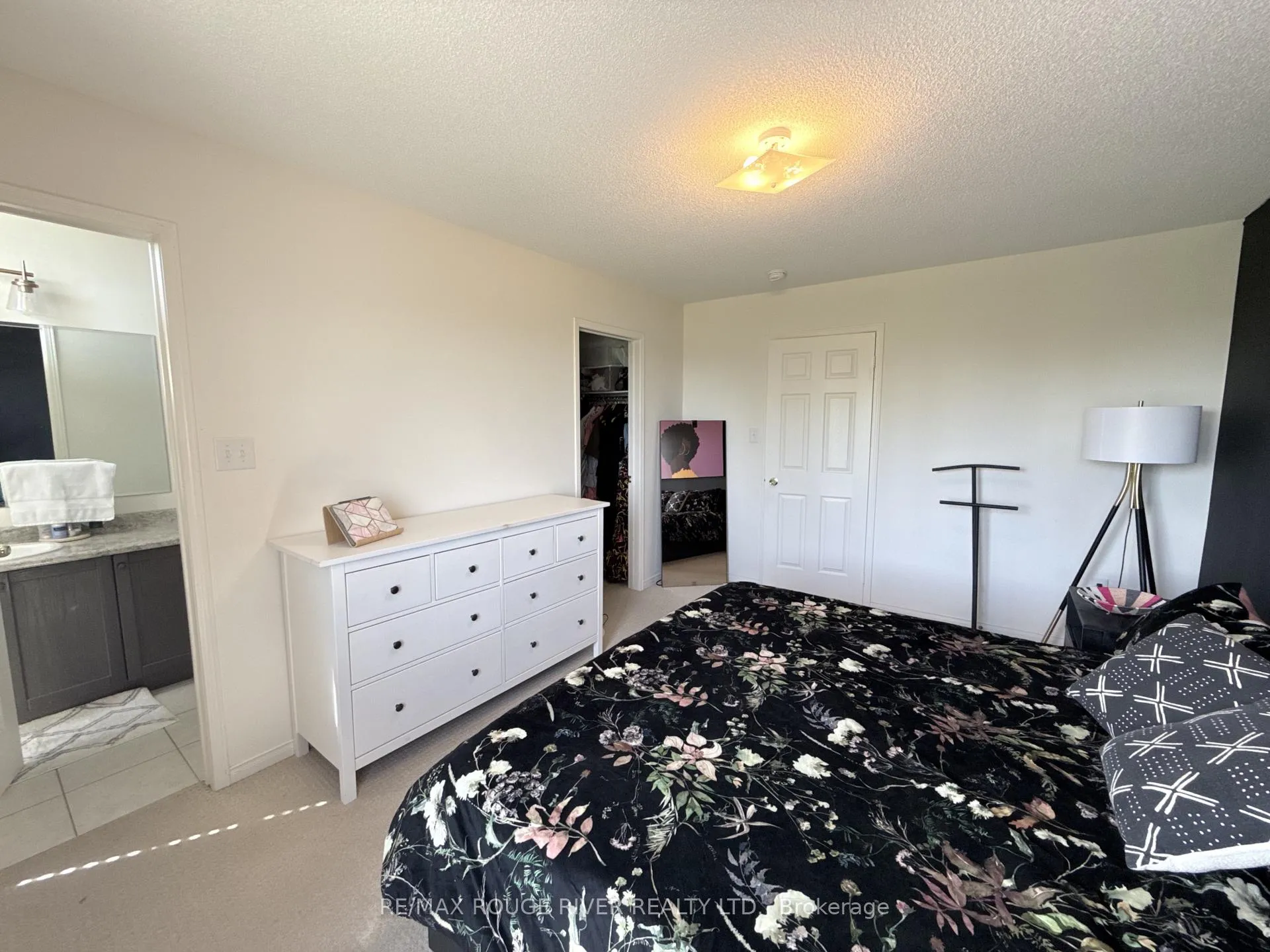 Photo 47 of 906 Audley Road N, Ajax, Central East — HOMEH