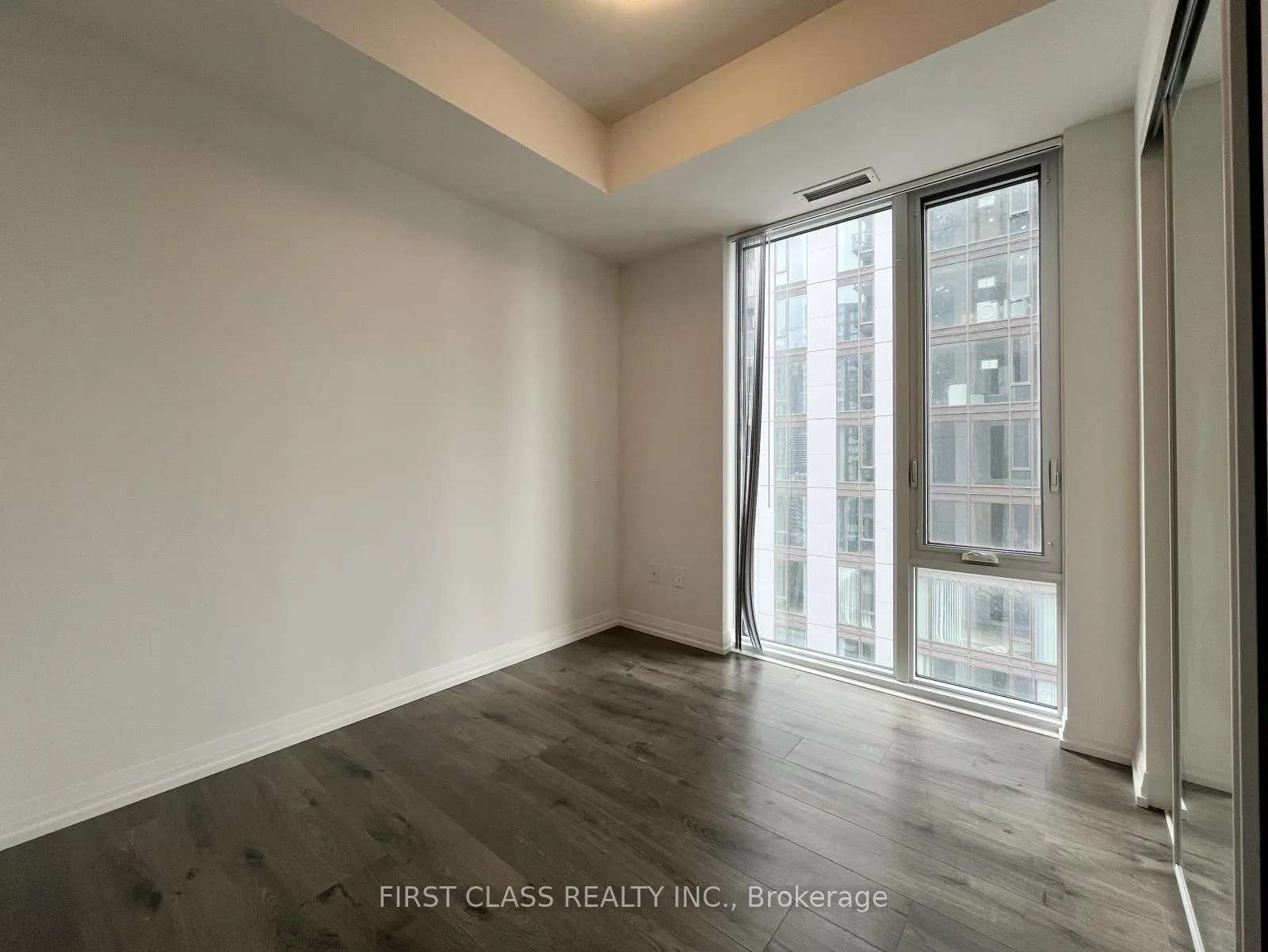 Photo 9 of Unit 3205, 8 Widmer Street, Toronto, Waterfront Communities — HOMEH