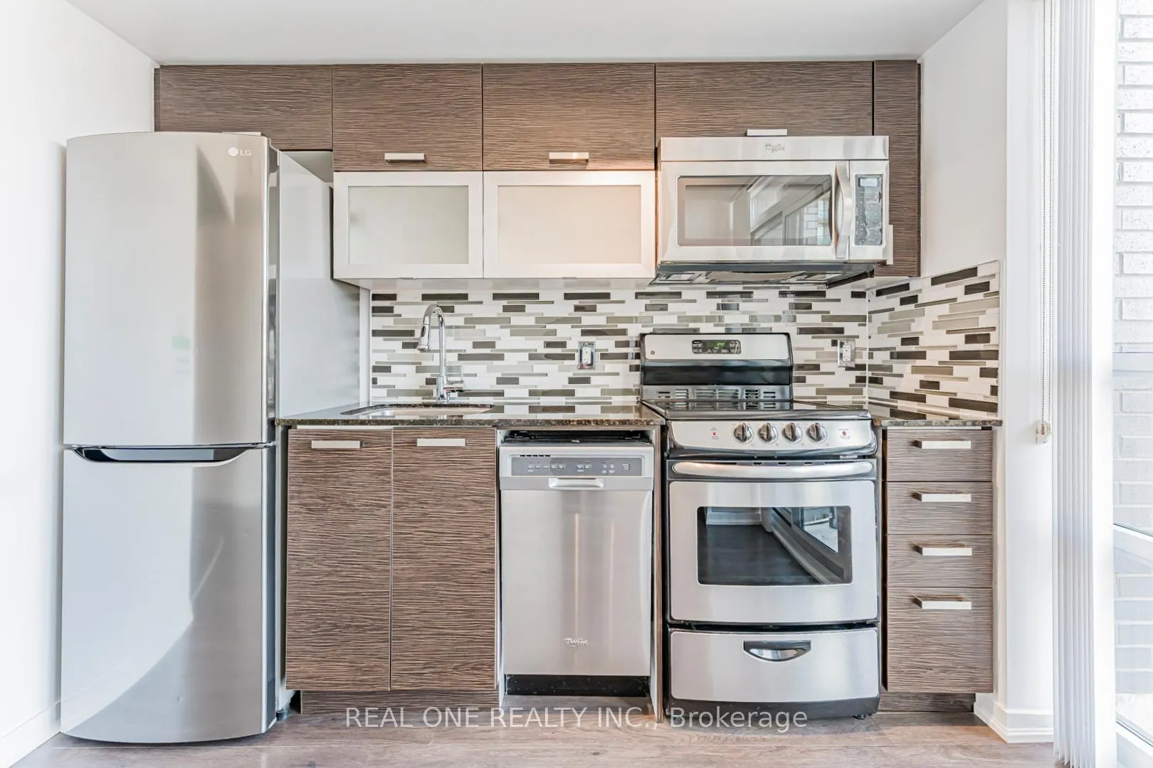 Photo 10 of Unit 846, 68 Abell Street, Toronto, Little Portugal — HOMEH