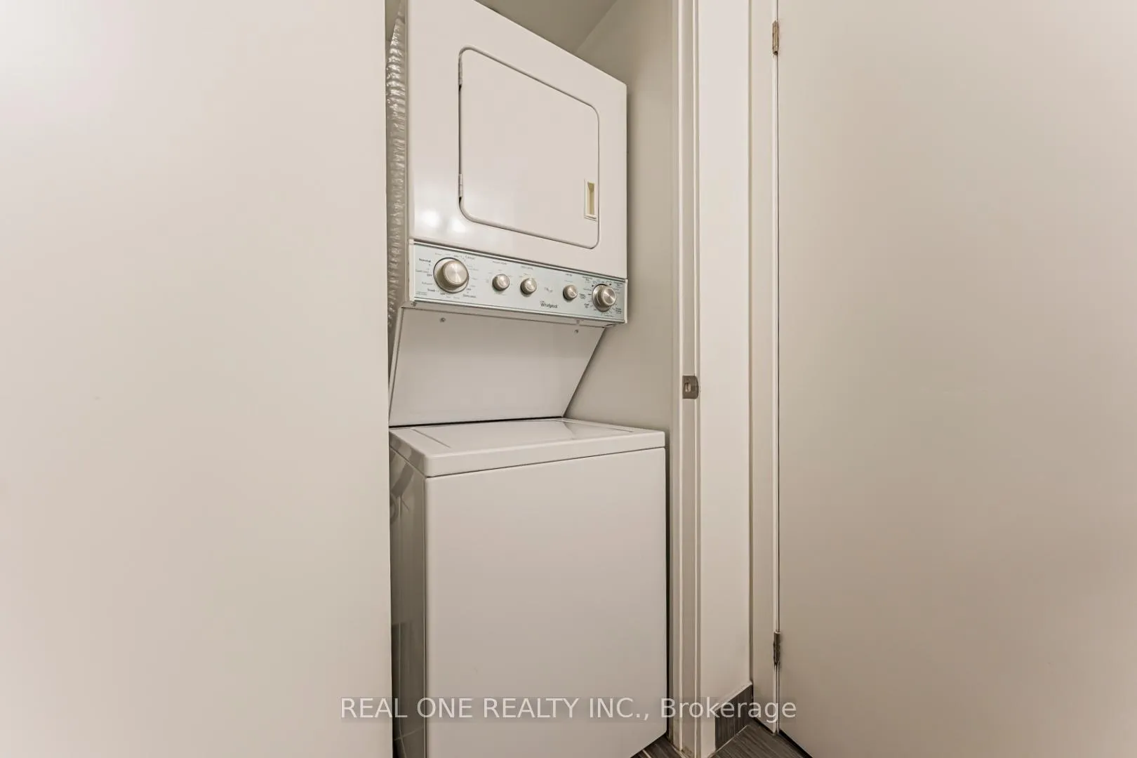 Photo 24 of Unit 846, 68 Abell Street, Toronto, Little Portugal — HOMEH