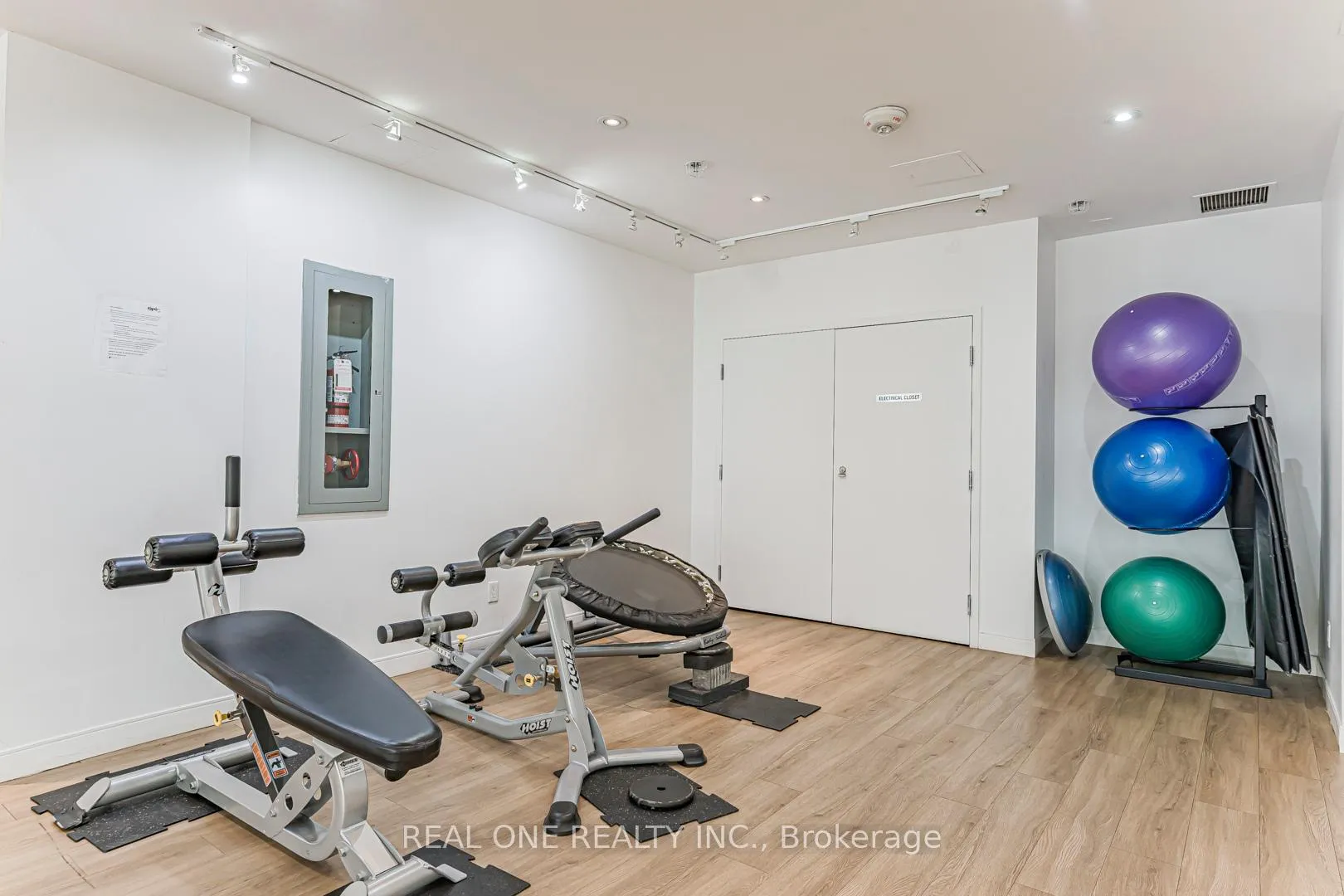 Photo 29 of Unit 846, 68 Abell Street, Toronto, Little Portugal — HOMEH