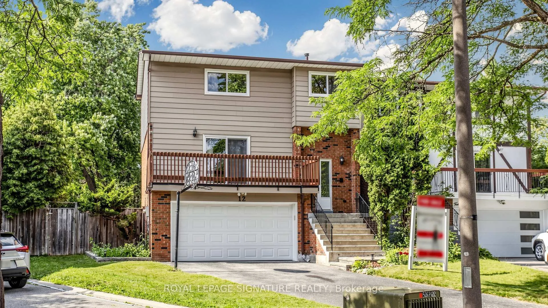 Photo 1 of 12 Linton Court, Markham, Aileen-Willowbrook — HOMEH