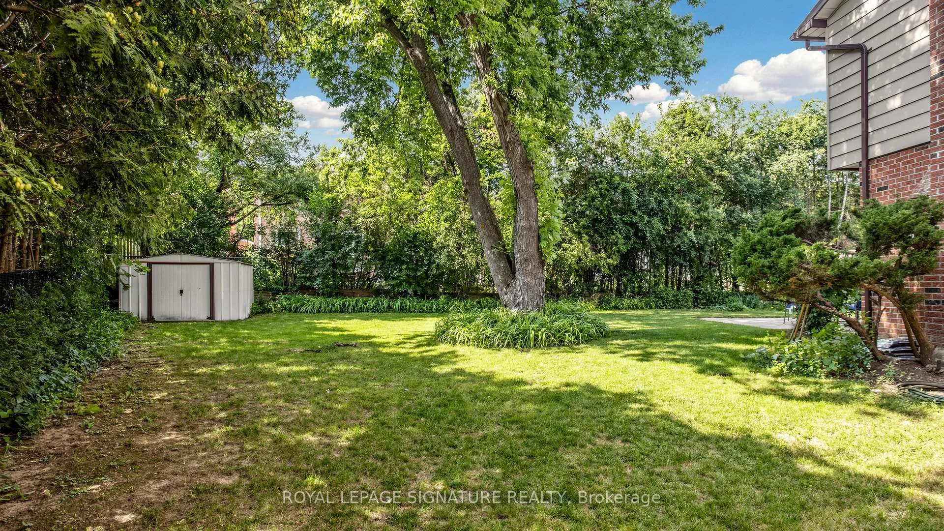Photo 17 of 12 Linton Court, Markham, Aileen-Willowbrook — HOMEH