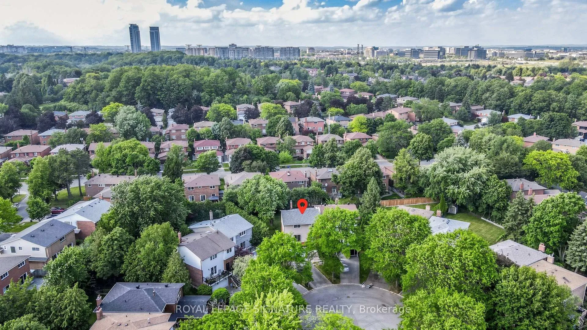 Photo 20 of 12 Linton Court, Markham, Aileen-Willowbrook — HOMEH