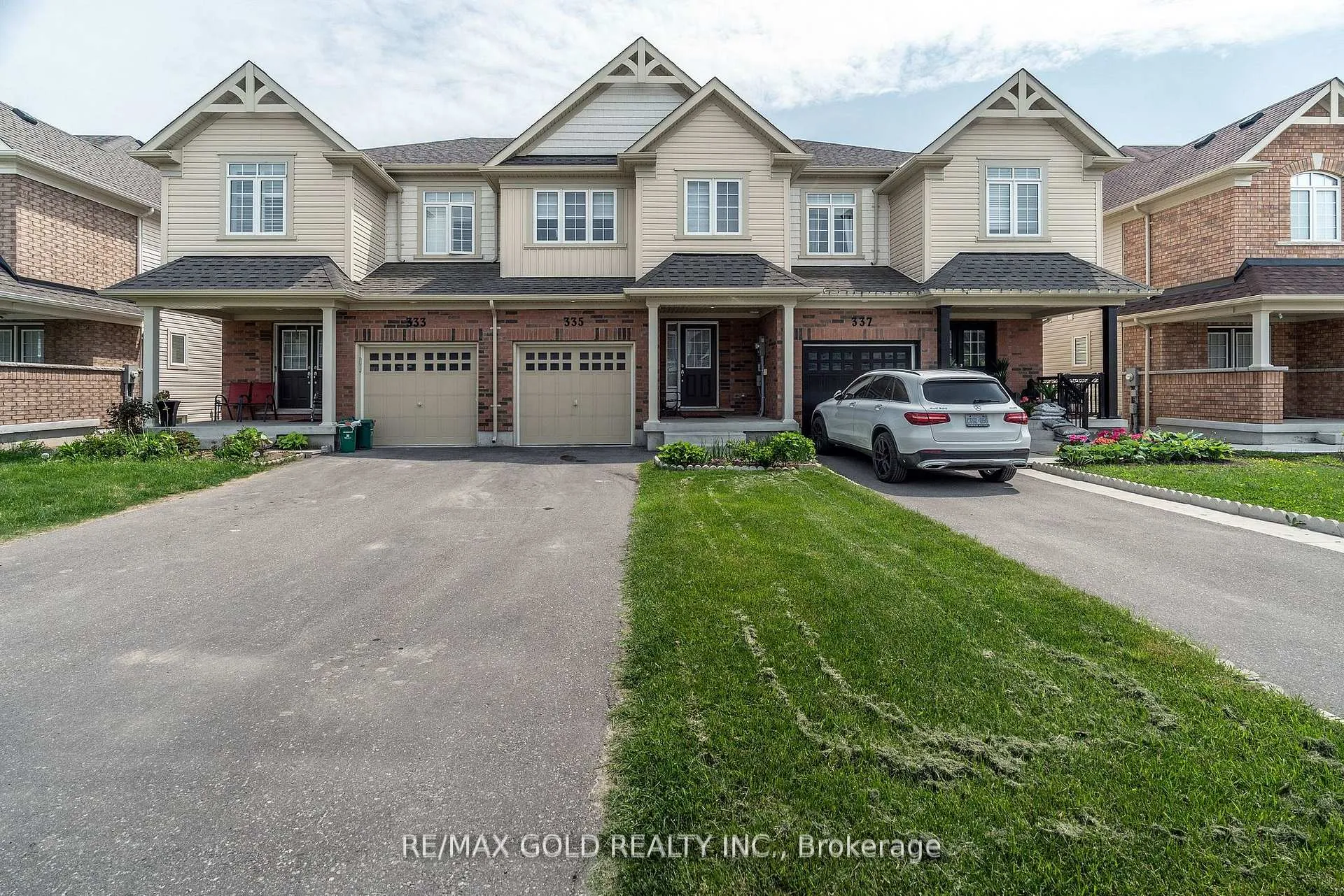 Photo 2 of 335 Stewart Street, Shelburne — HOMEH