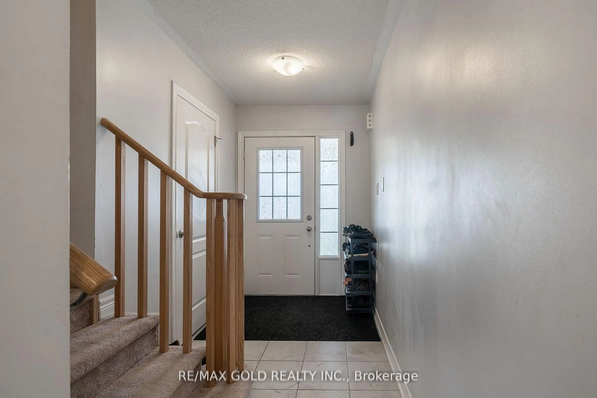 Photo 3 of 335 Stewart Street, Shelburne — HOMEH