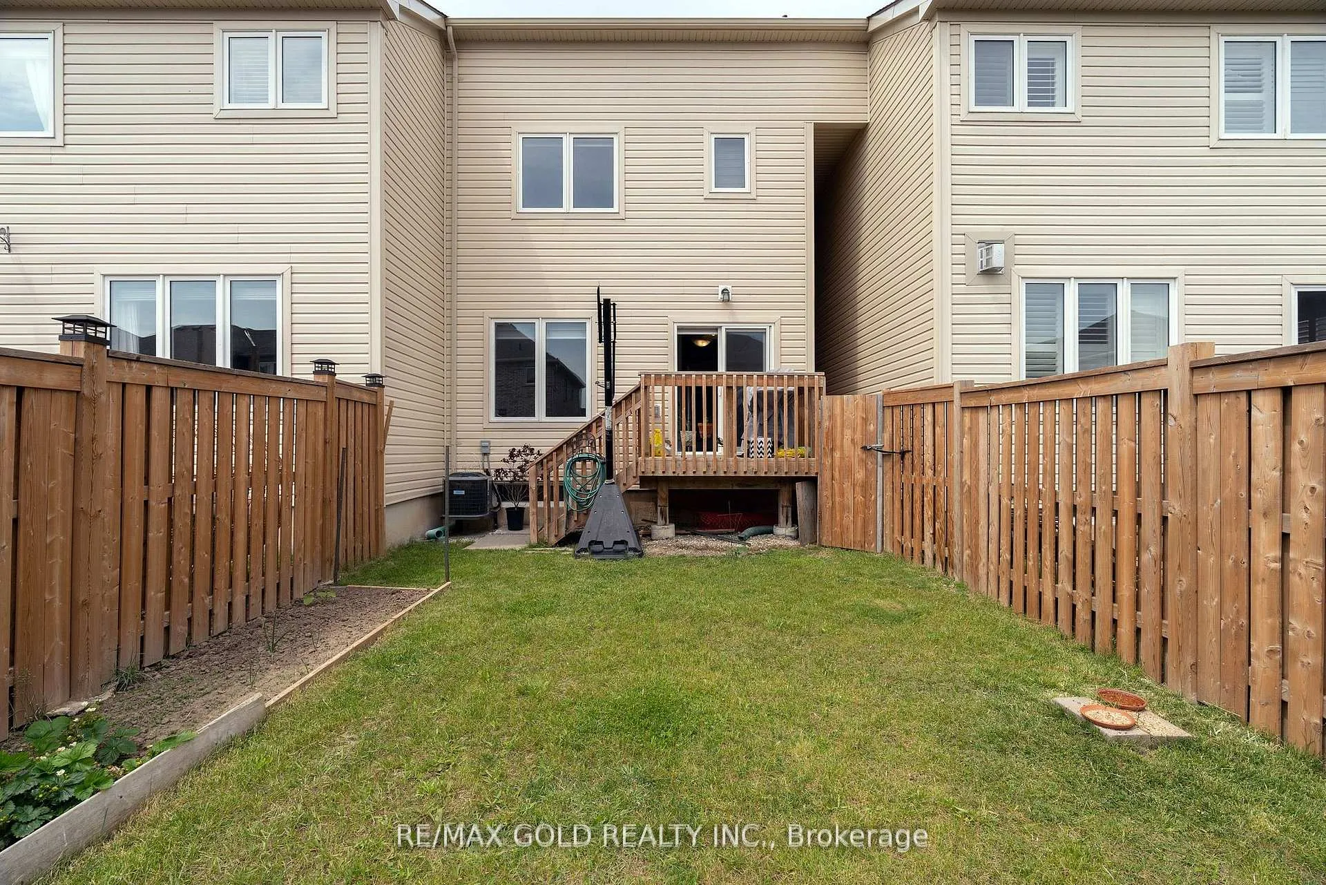 Photo 16 of 335 Stewart Street, Shelburne — HOMEH