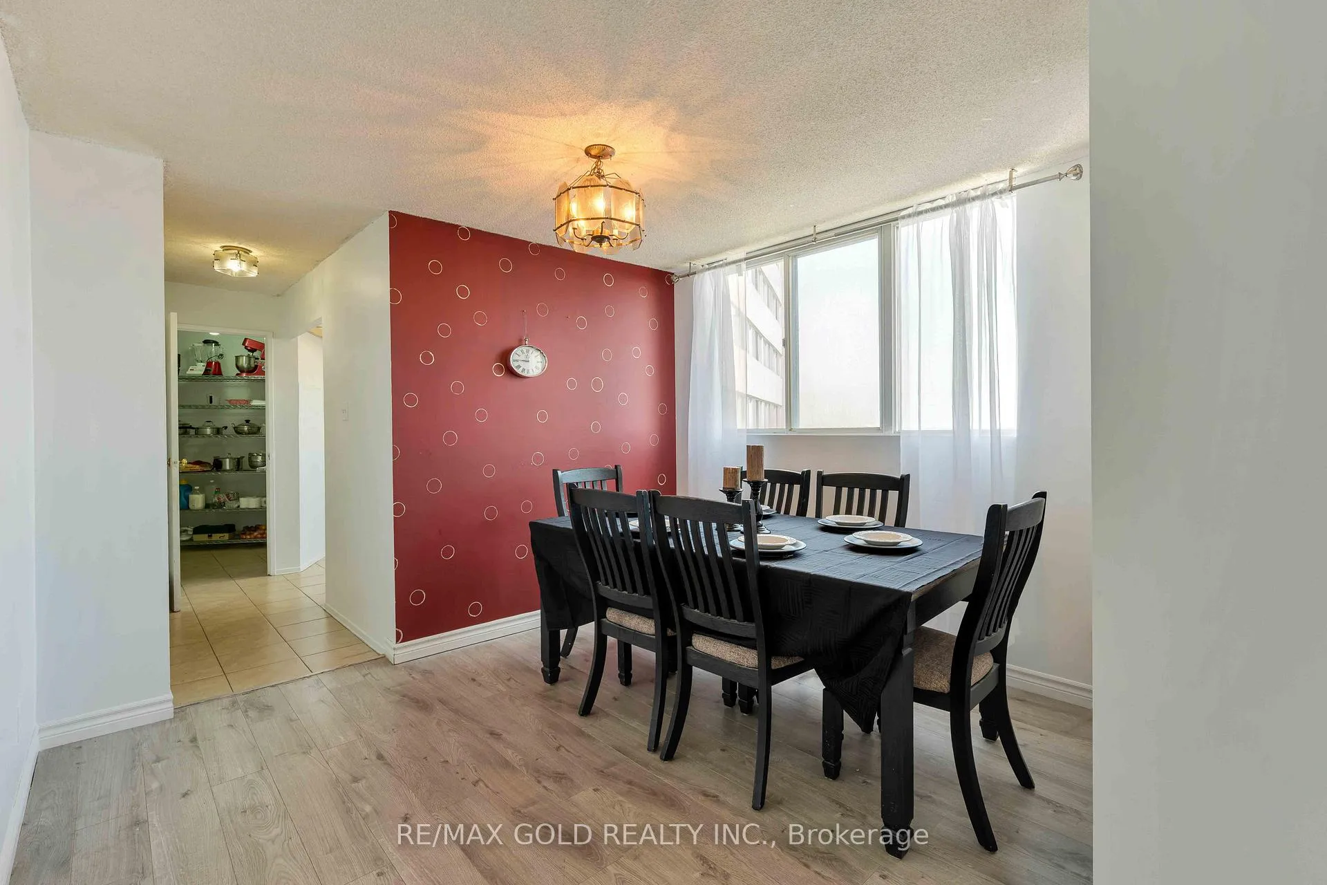 Photo 14 of Unit 2101, 3700 Kaneff Crescent, Mississauga, Mississauga Valleys — HOMEH