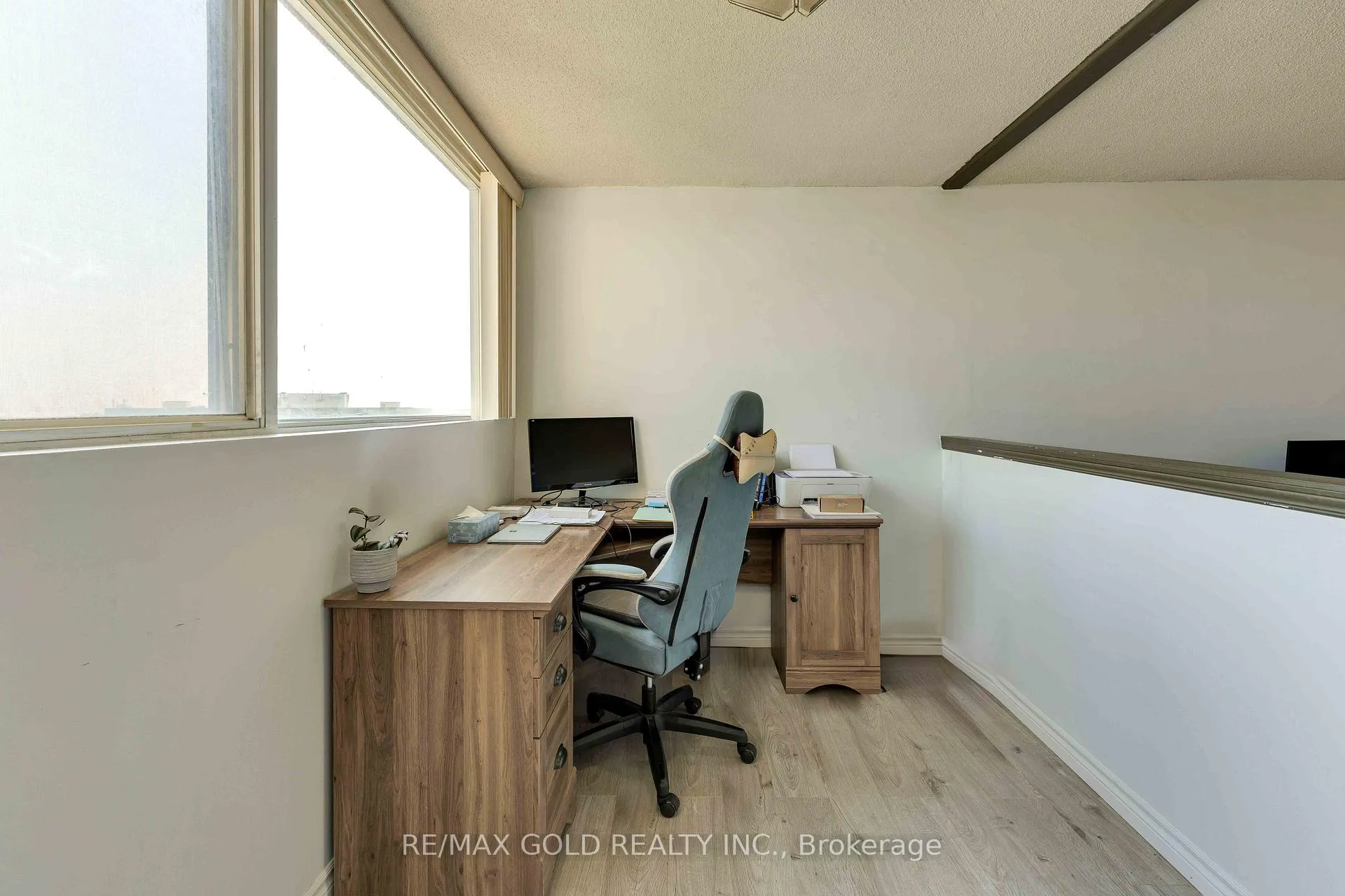 Photo 16 of Unit 2101, 3700 Kaneff Crescent, Mississauga, Mississauga Valleys — HOMEH