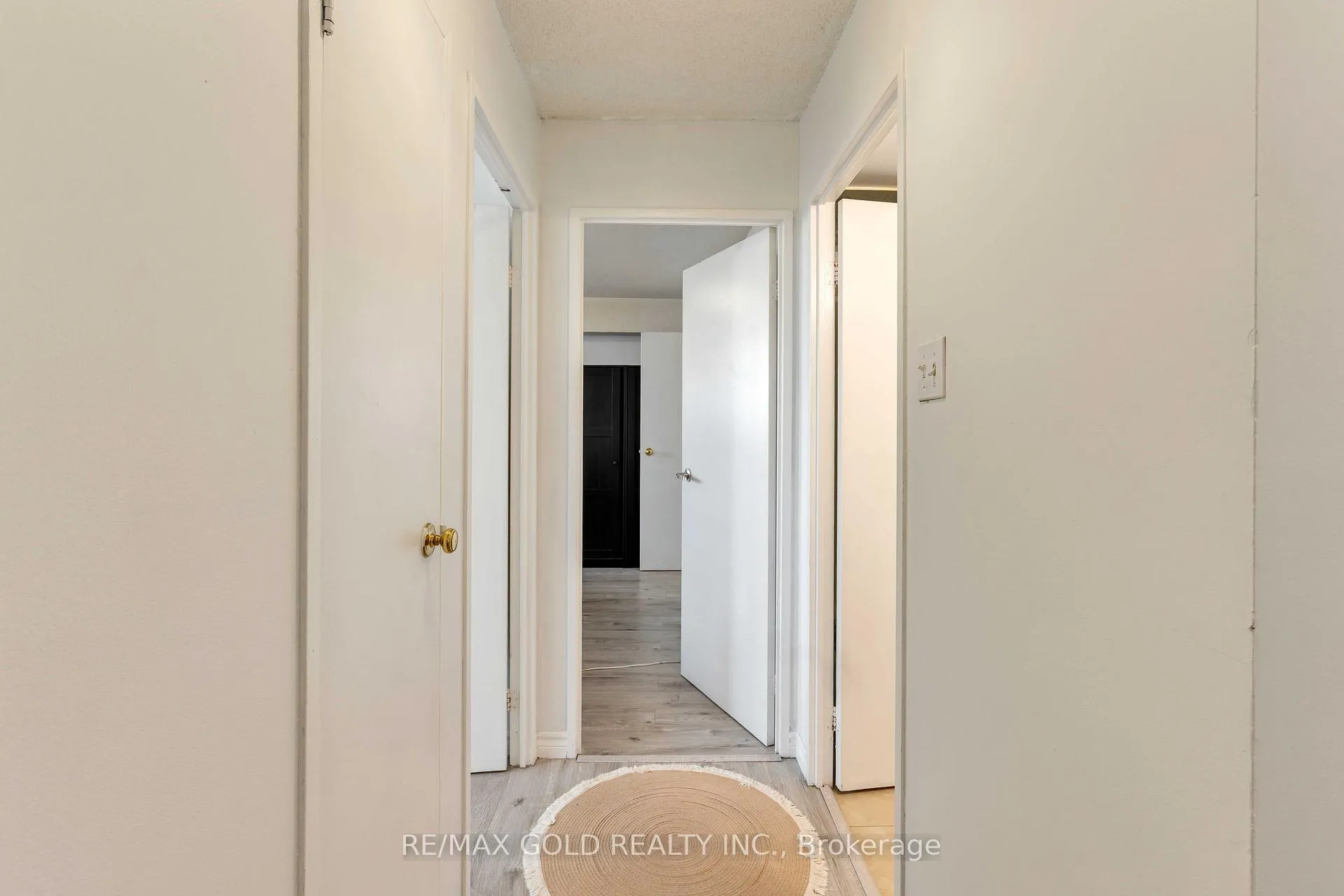 Photo 24 of Unit 2101, 3700 Kaneff Crescent, Mississauga, Mississauga Valleys — HOMEH