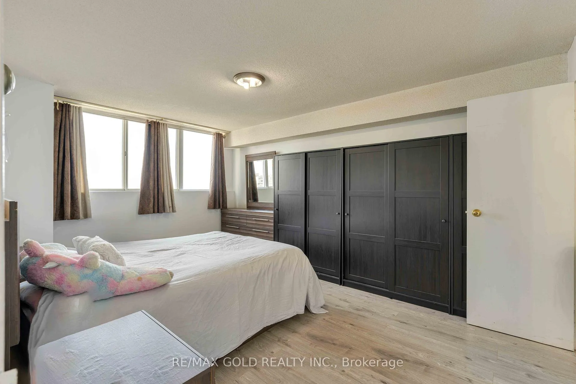 Photo 29 of Unit 2101, 3700 Kaneff Crescent, Mississauga, Mississauga Valleys — HOMEH