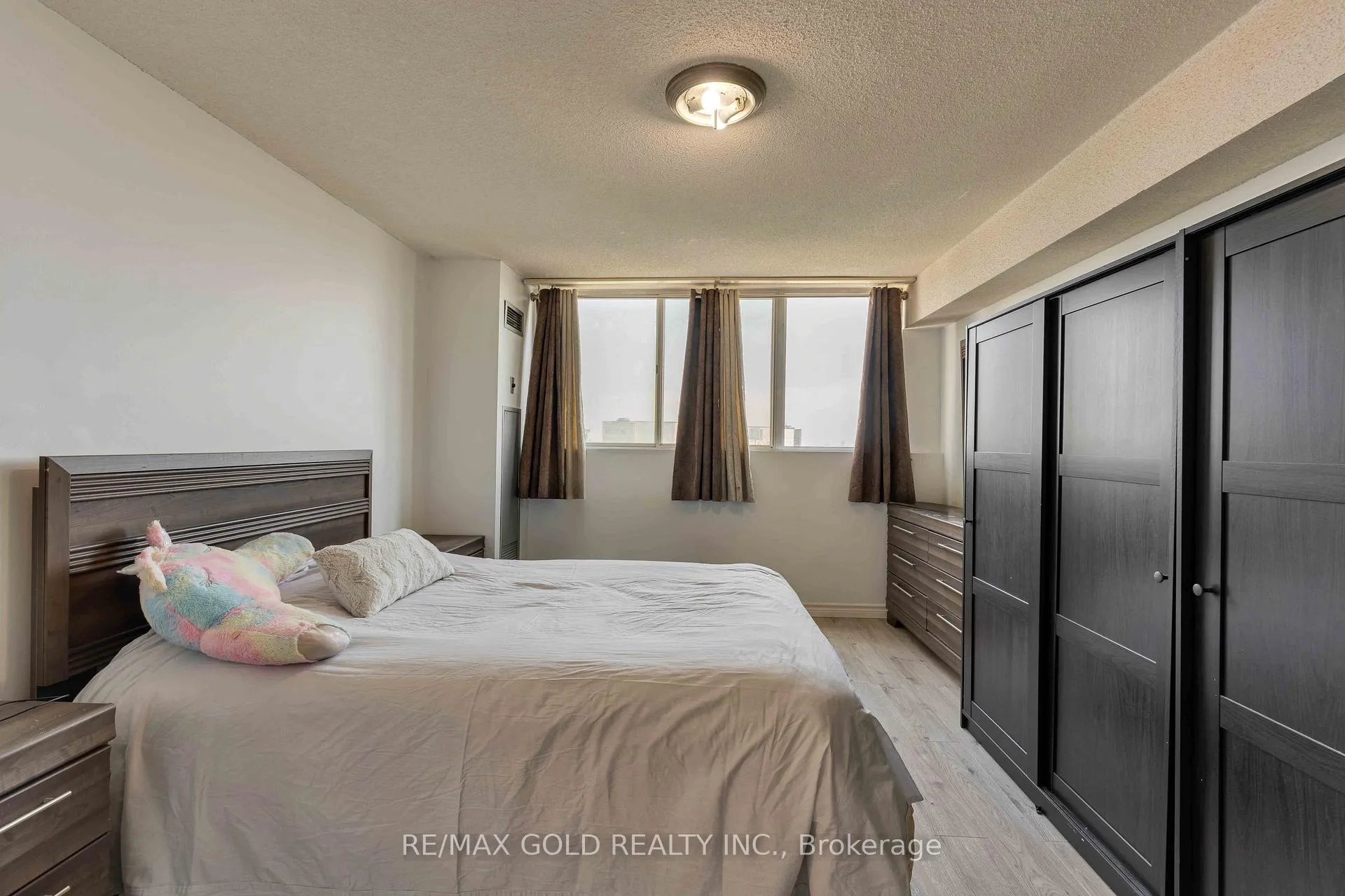 Photo 30 of Unit 2101, 3700 Kaneff Crescent, Mississauga, Mississauga Valleys — HOMEH