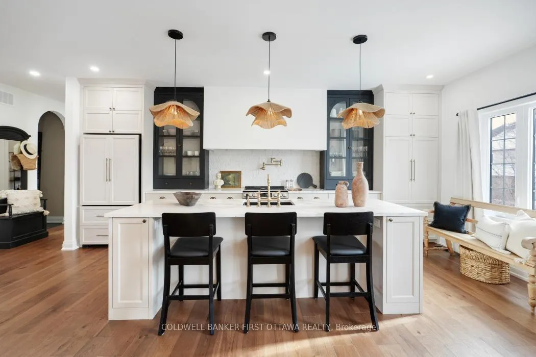 Photo 10 of 179 Glenncastle Drive, Ottawa, Carp — HOMEH