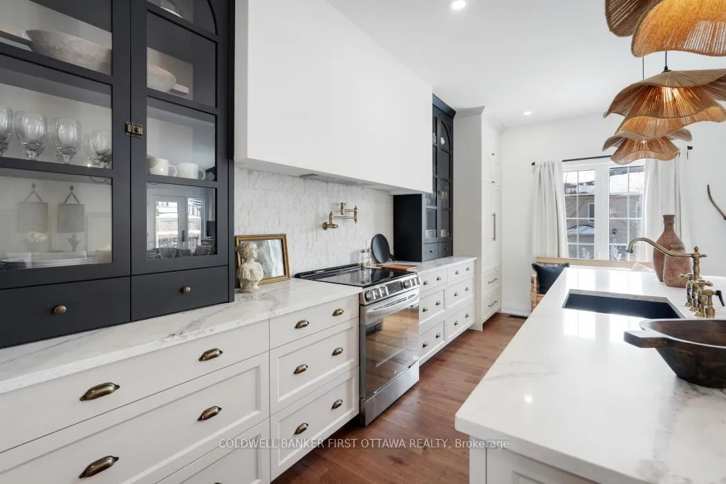 Photo 14 of 179 Glenncastle Drive, Ottawa, Carp — HOMEH