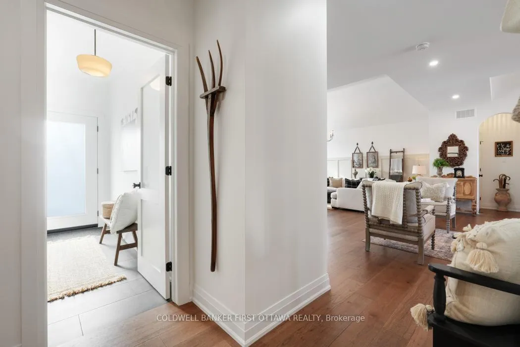 Photo 27 of 179 Glenncastle Drive, Ottawa, Carp — HOMEH