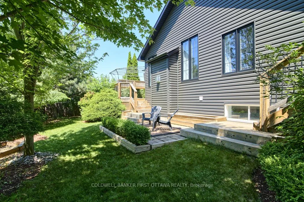 Photo 39 of 179 Glenncastle Drive, Ottawa, Carp — HOMEH