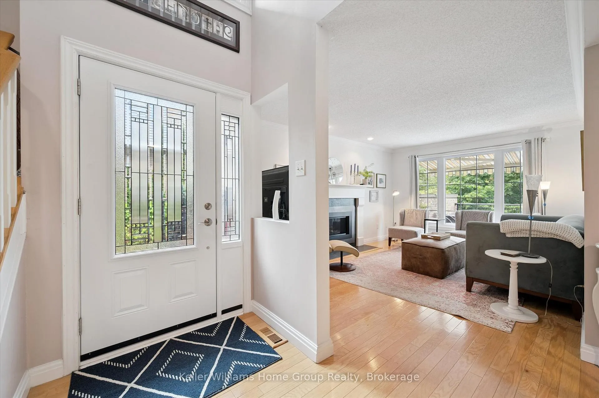 Photo 5 of Unit 4, 106 Woodlawn Road E, Guelph, Victoria North — HOMEH