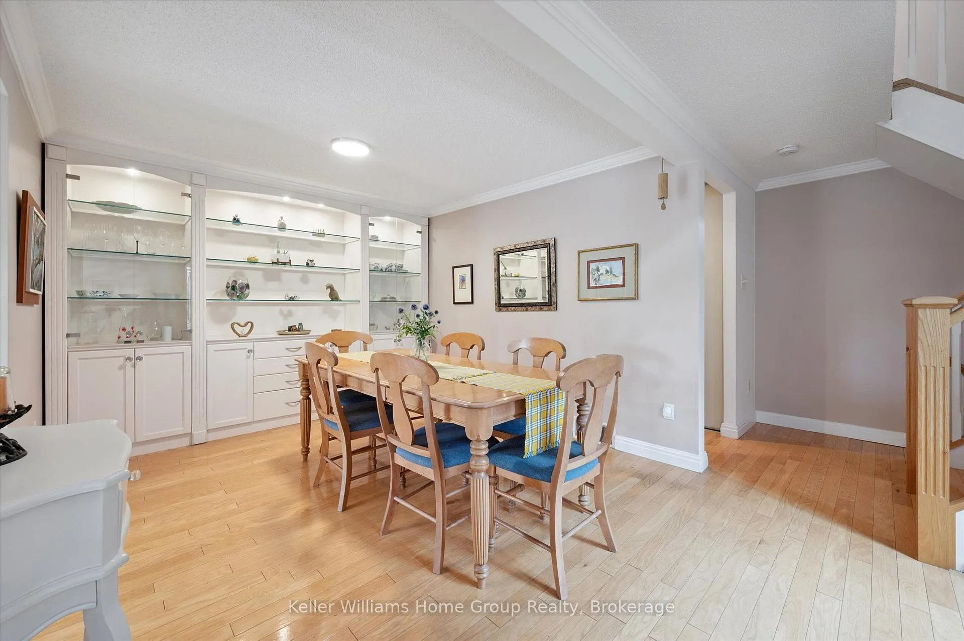 Photo 9 of Unit 4, 106 Woodlawn Road E, Guelph, Victoria North — HOMEH