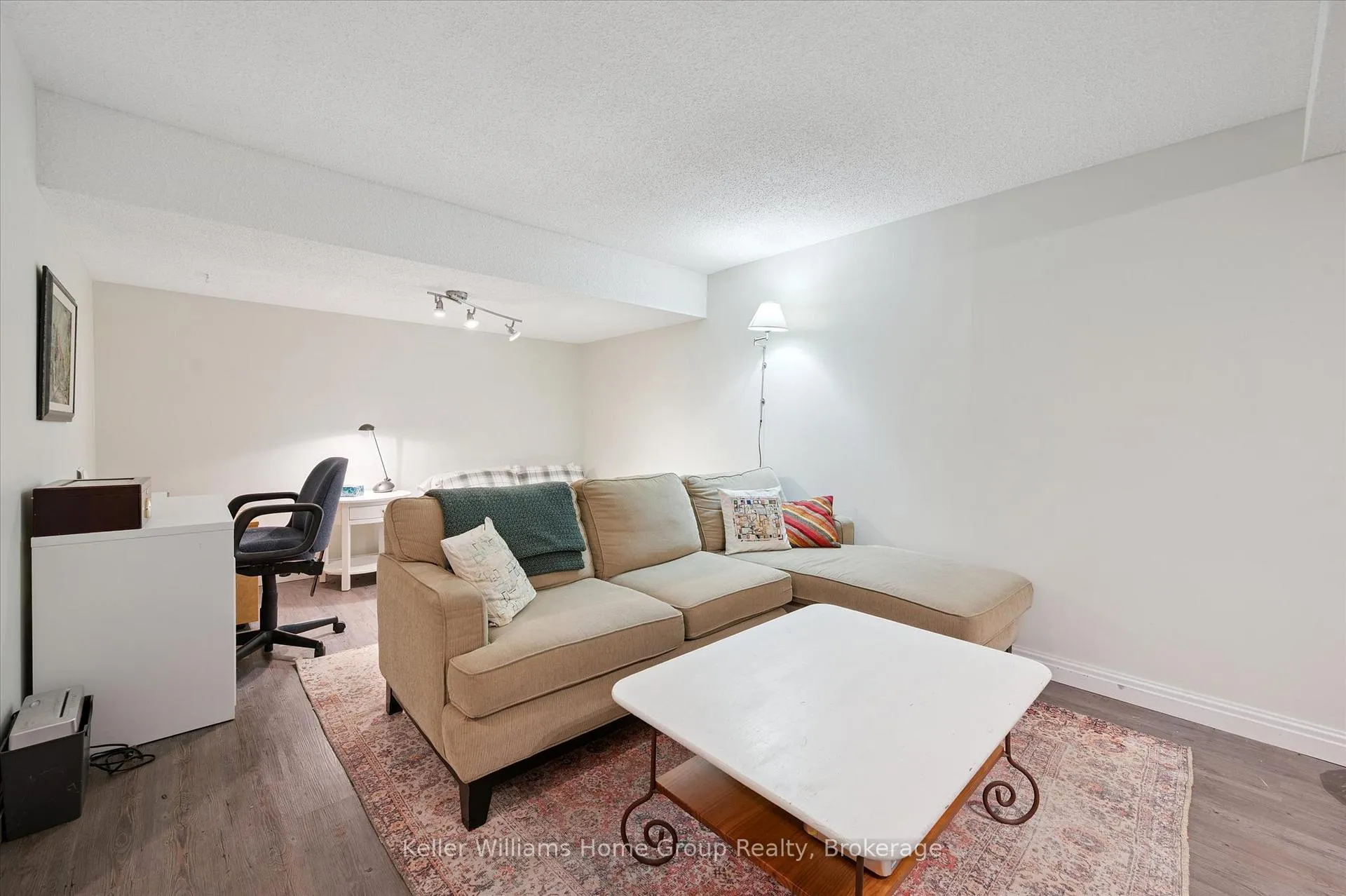 Photo 26 of Unit 4, 106 Woodlawn Road E, Guelph, Victoria North — HOMEH