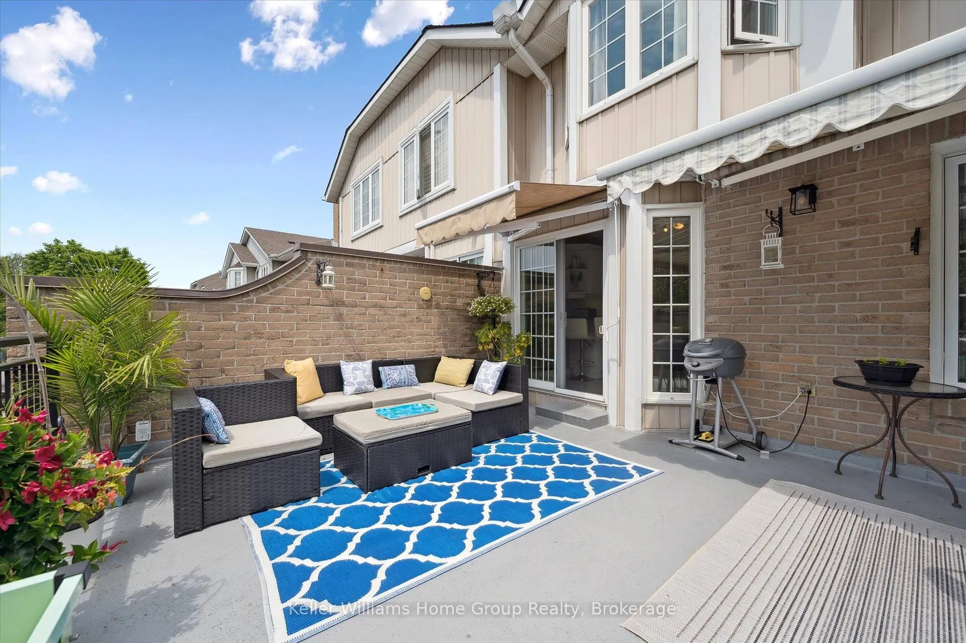 Photo 31 of Unit 4, 106 Woodlawn Road E, Guelph, Victoria North — HOMEH