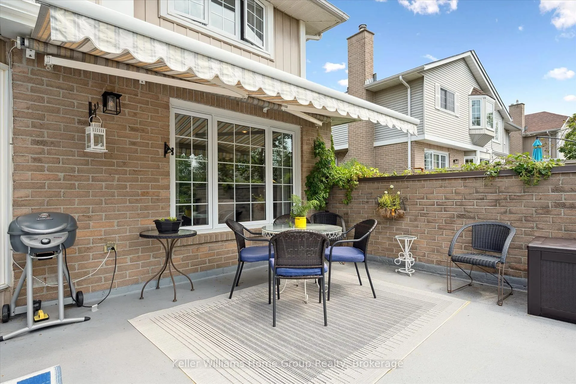 Photo 34 of Unit 4, 106 Woodlawn Road E, Guelph, Victoria North — HOMEH