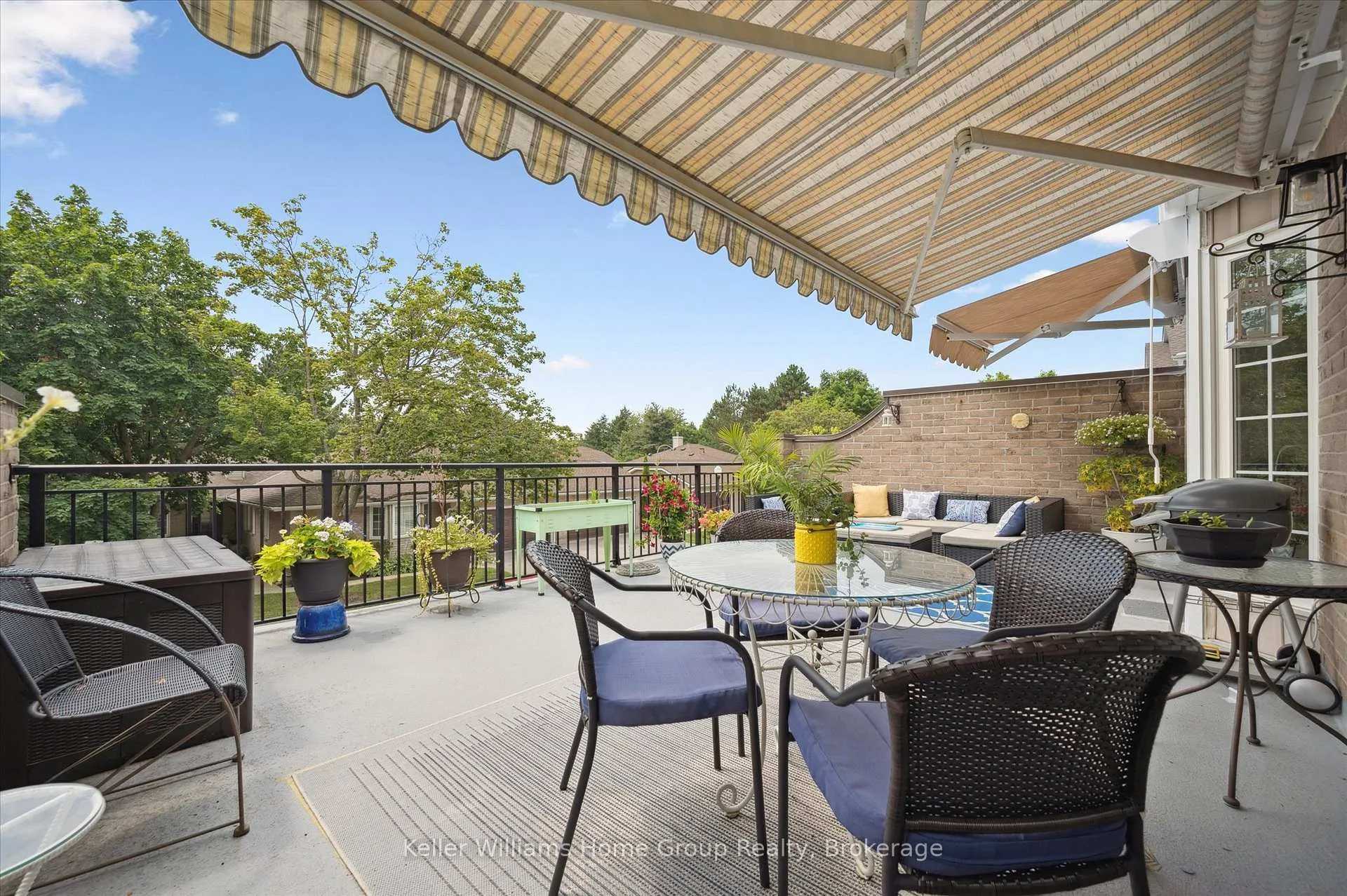 Photo 35 of Unit 4, 106 Woodlawn Road E, Guelph, Victoria North — HOMEH