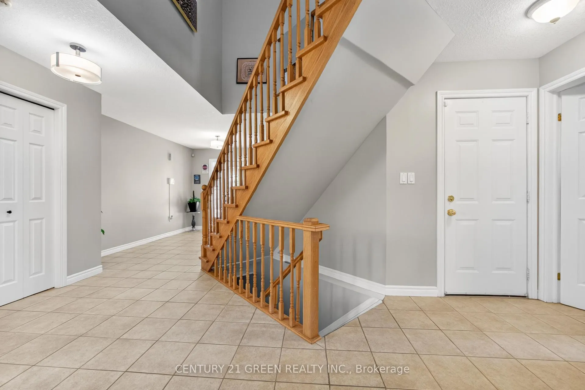 Photo 7 of 21 Hawkswood Drive, Kitchener, Bridgeport — HOMEH