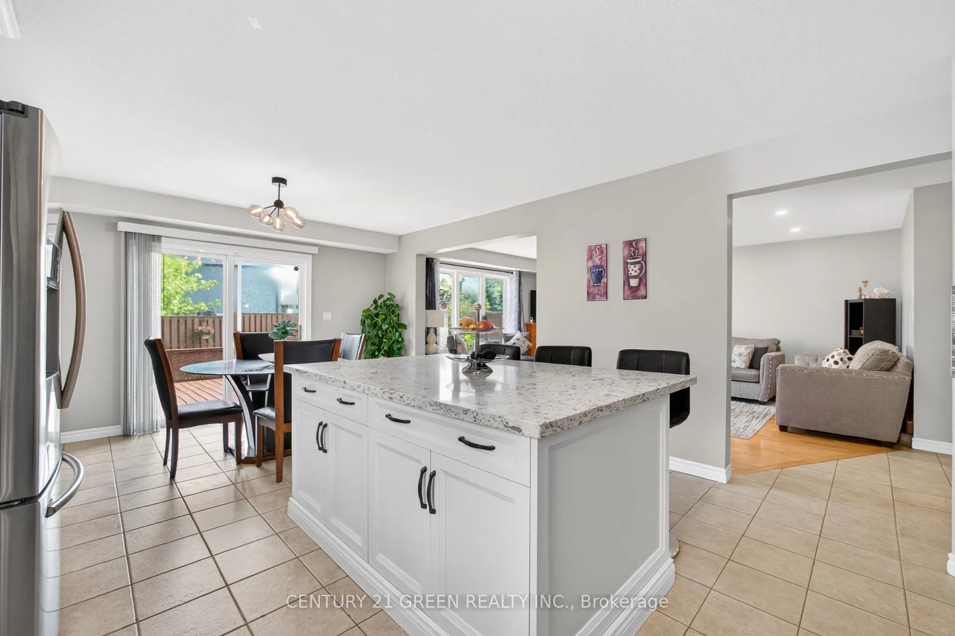 Photo 17 of 21 Hawkswood Drive, Kitchener, Bridgeport — HOMEH