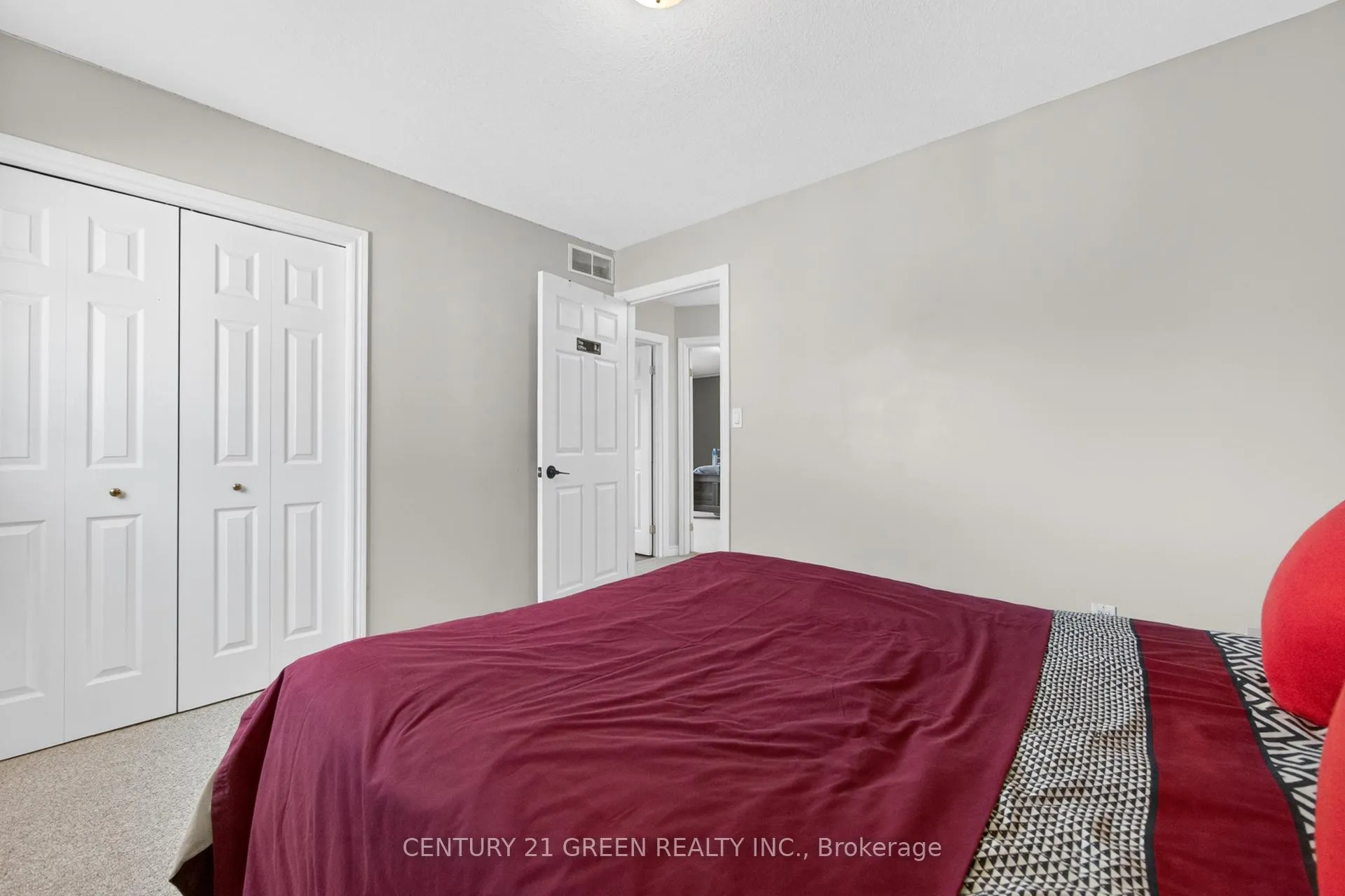 Photo 26 of 21 Hawkswood Drive, Kitchener, Bridgeport — HOMEH