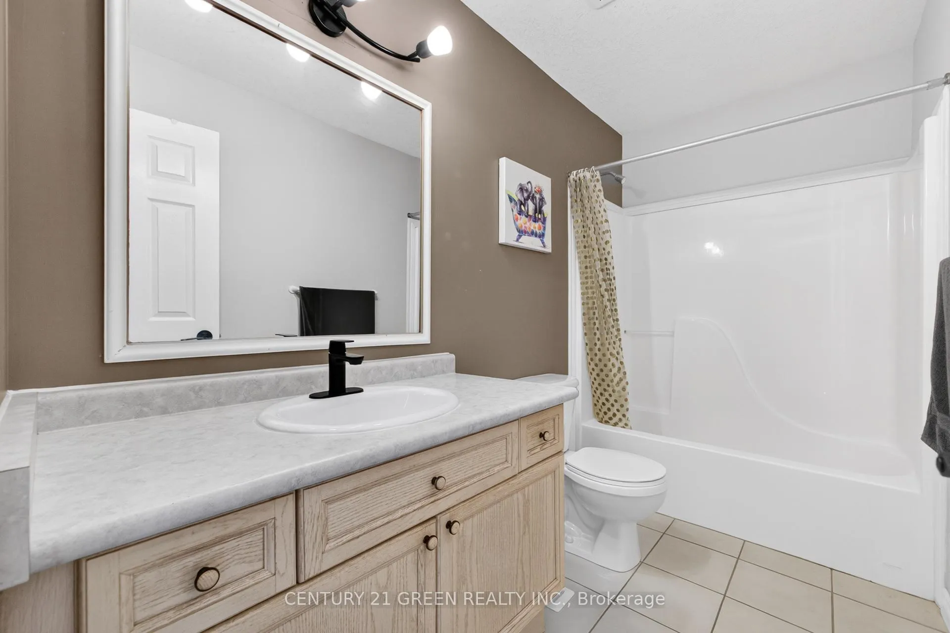 Photo 29 of 21 Hawkswood Drive, Kitchener, Bridgeport — HOMEH
