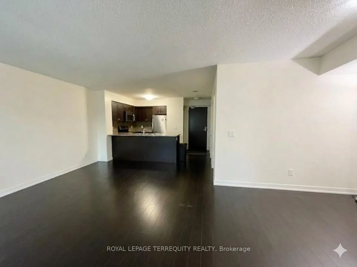 Photo 7 of Unit 803, 19 Grand Trunk Crescent, Toronto, Waterfront Communities — HOMEH