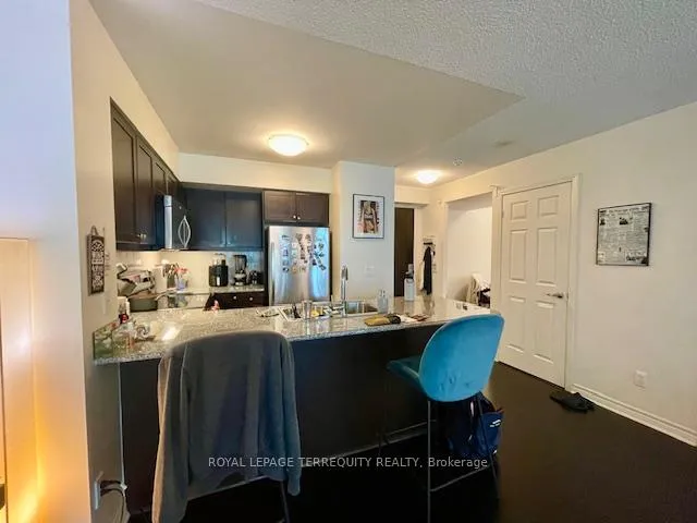 Photo 8 of Unit 803, 19 Grand Trunk Crescent, Toronto, Waterfront Communities — HOMEH