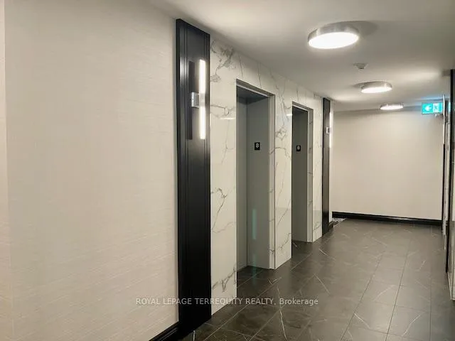 Photo 35 of Unit 803, 19 Grand Trunk Crescent, Toronto, Waterfront Communities — HOMEH