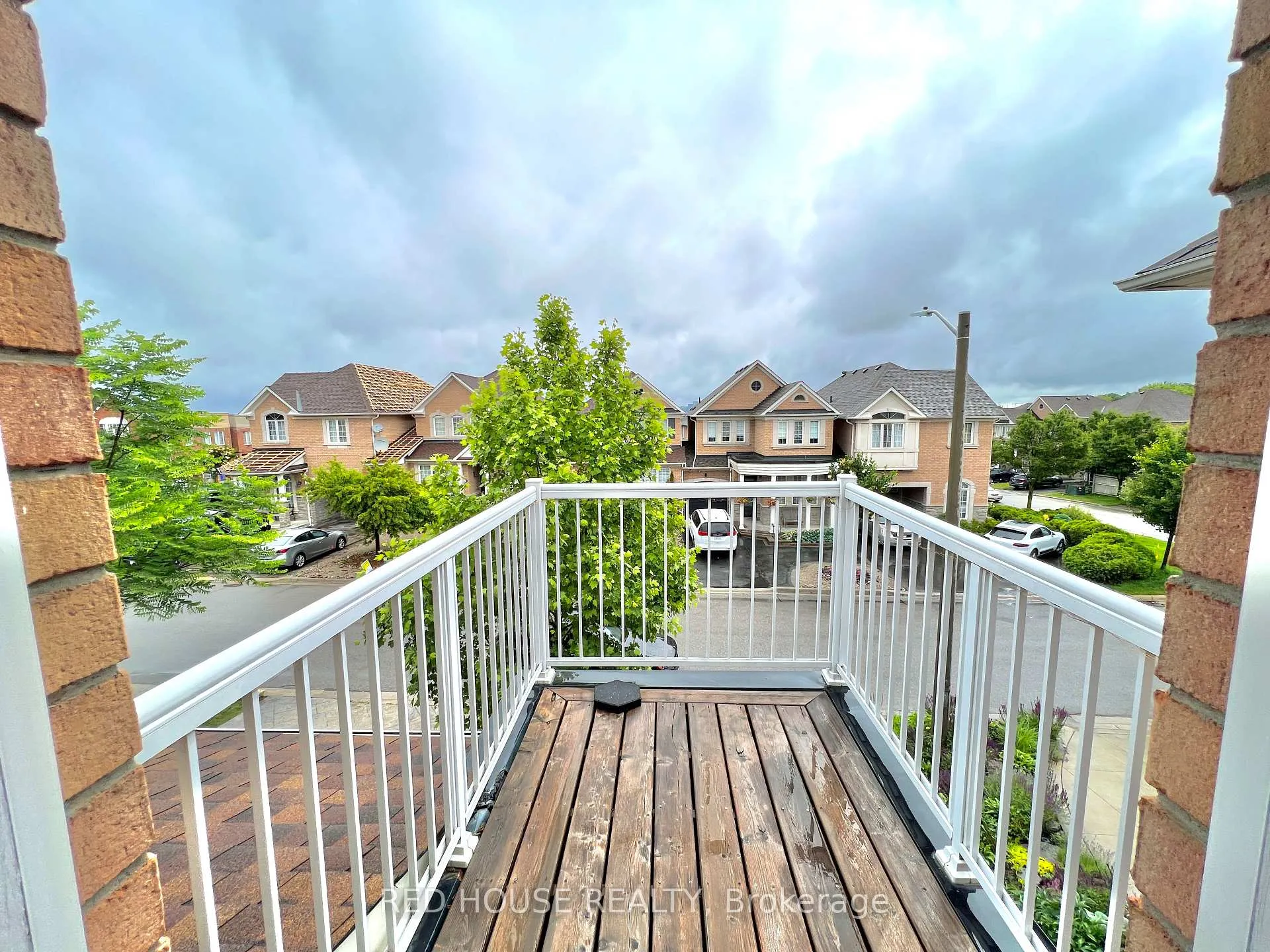 Photo 9 of 30 Clovis Street, Vaughan, Patterson — HOMEH