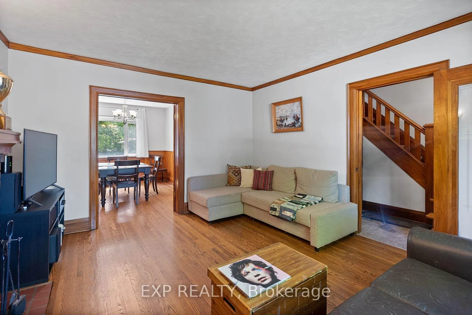 Photo 11 of 249 Brookdale Avenue, Toronto, Lawrence Park North — HOMEH