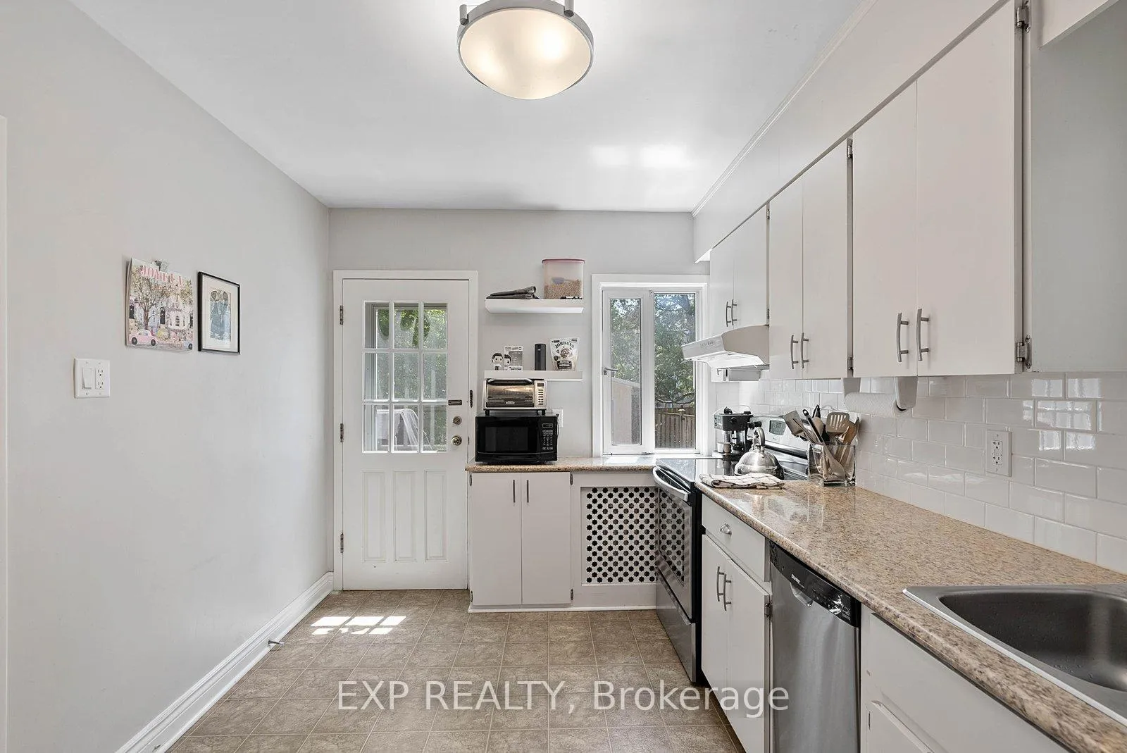 Photo 16 of 249 Brookdale Avenue, Toronto, Lawrence Park North — HOMEH