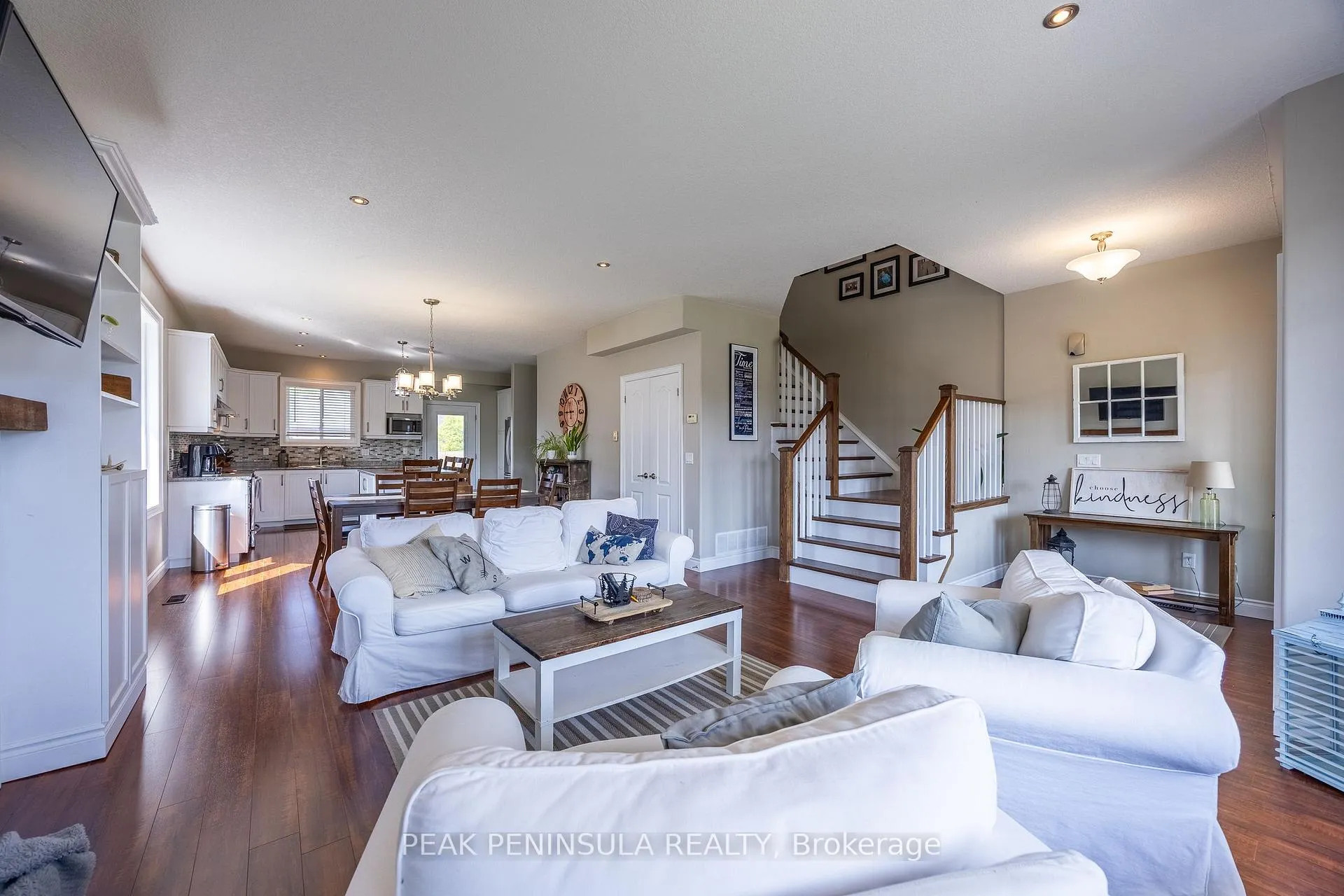 Photo 4 of 100 Backus Drive, Norfolk, Port Rowan — HOMEH