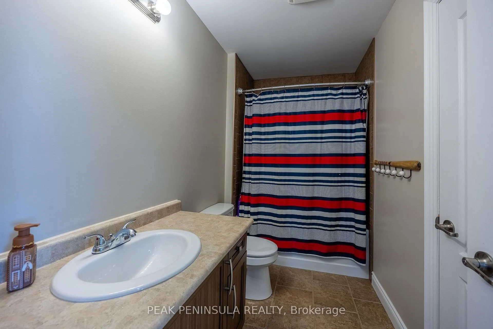Photo 22 of 100 Backus Drive, Norfolk, Port Rowan — HOMEH