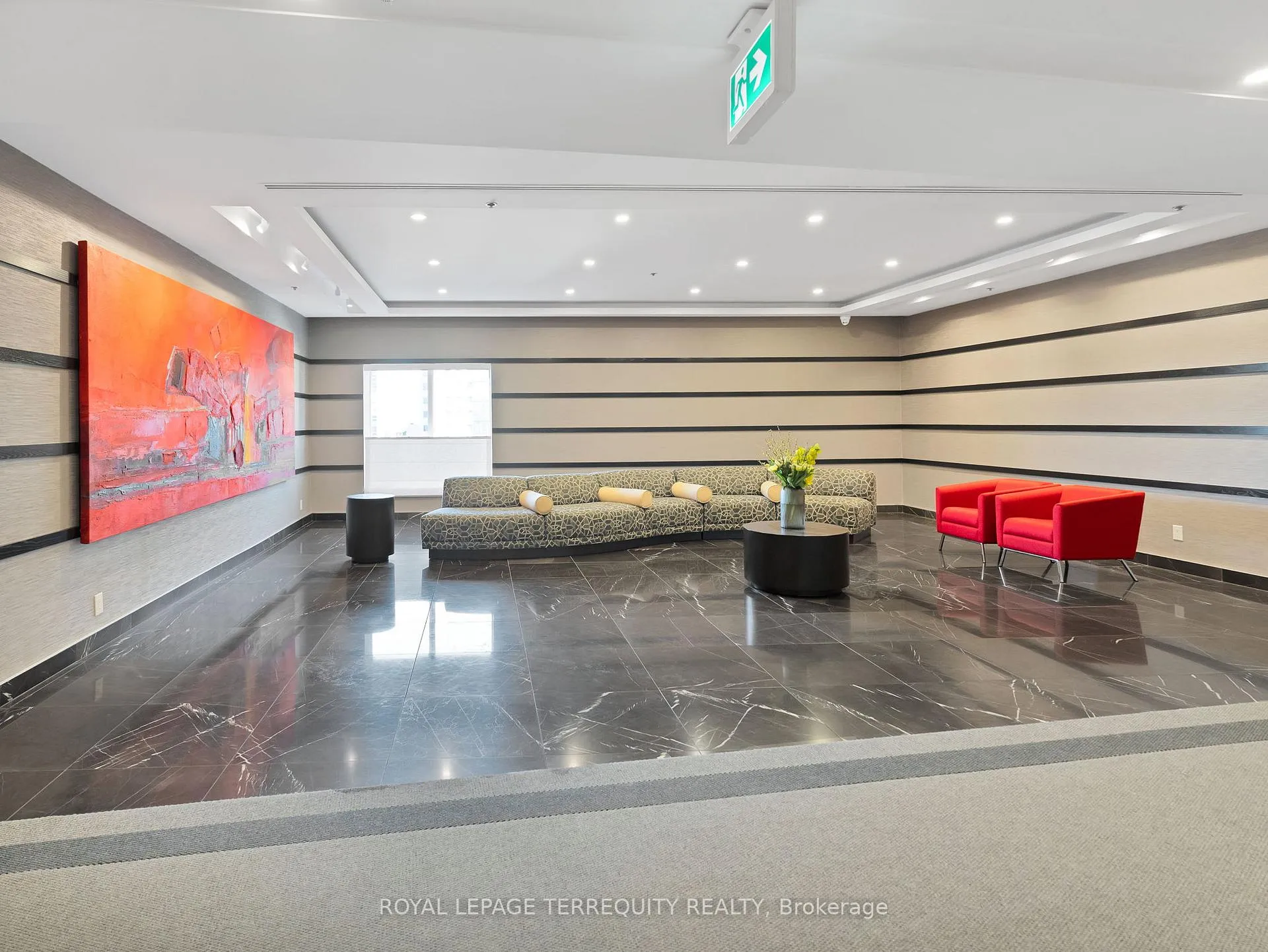 Photo 11 of Unit 1601, 8 Park Road, Toronto, Rosedale-Moore Park — HOMEH