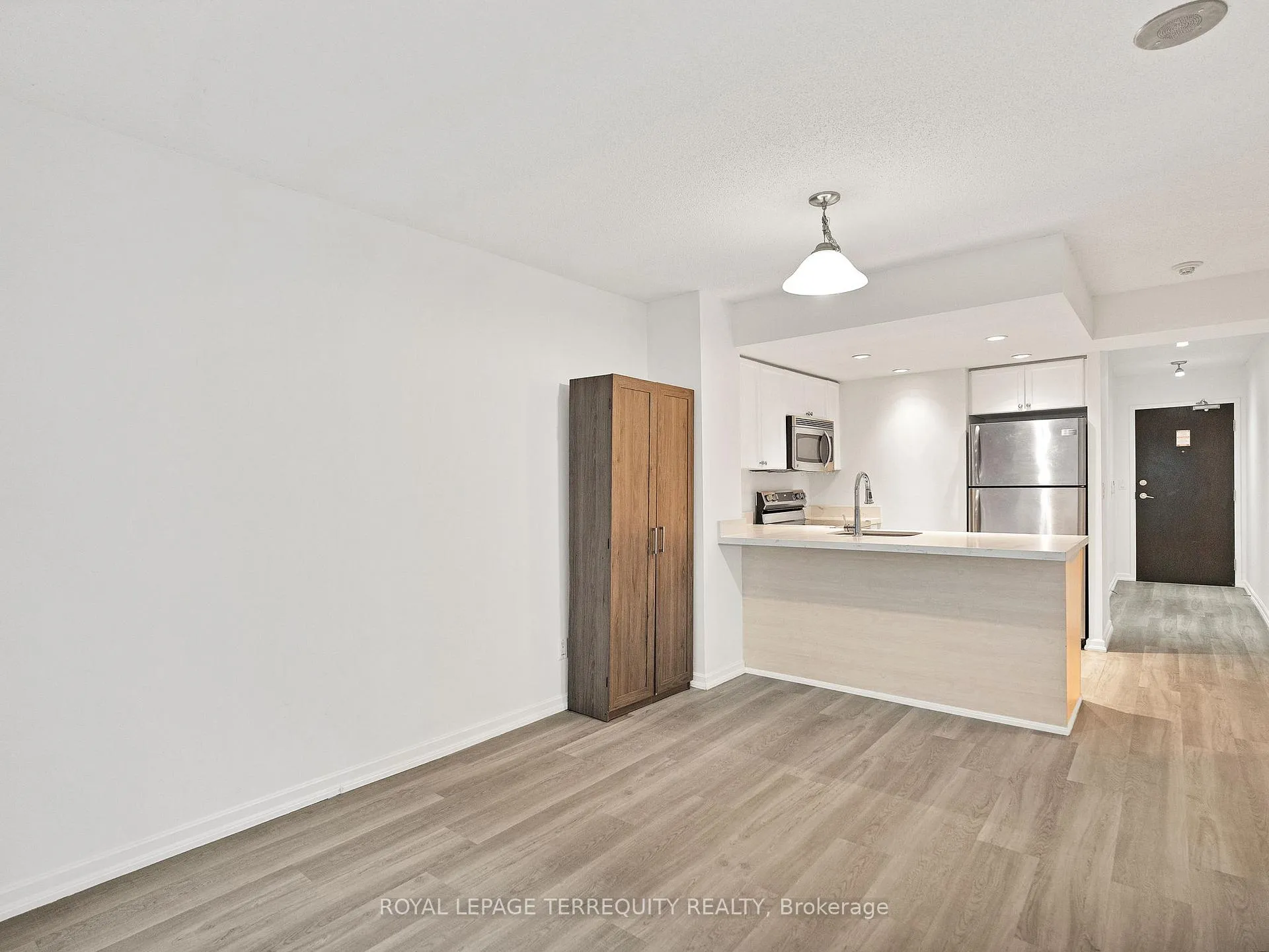 Photo 19 of Unit 1601, 8 Park Road, Toronto, Rosedale-Moore Park — HOMEH