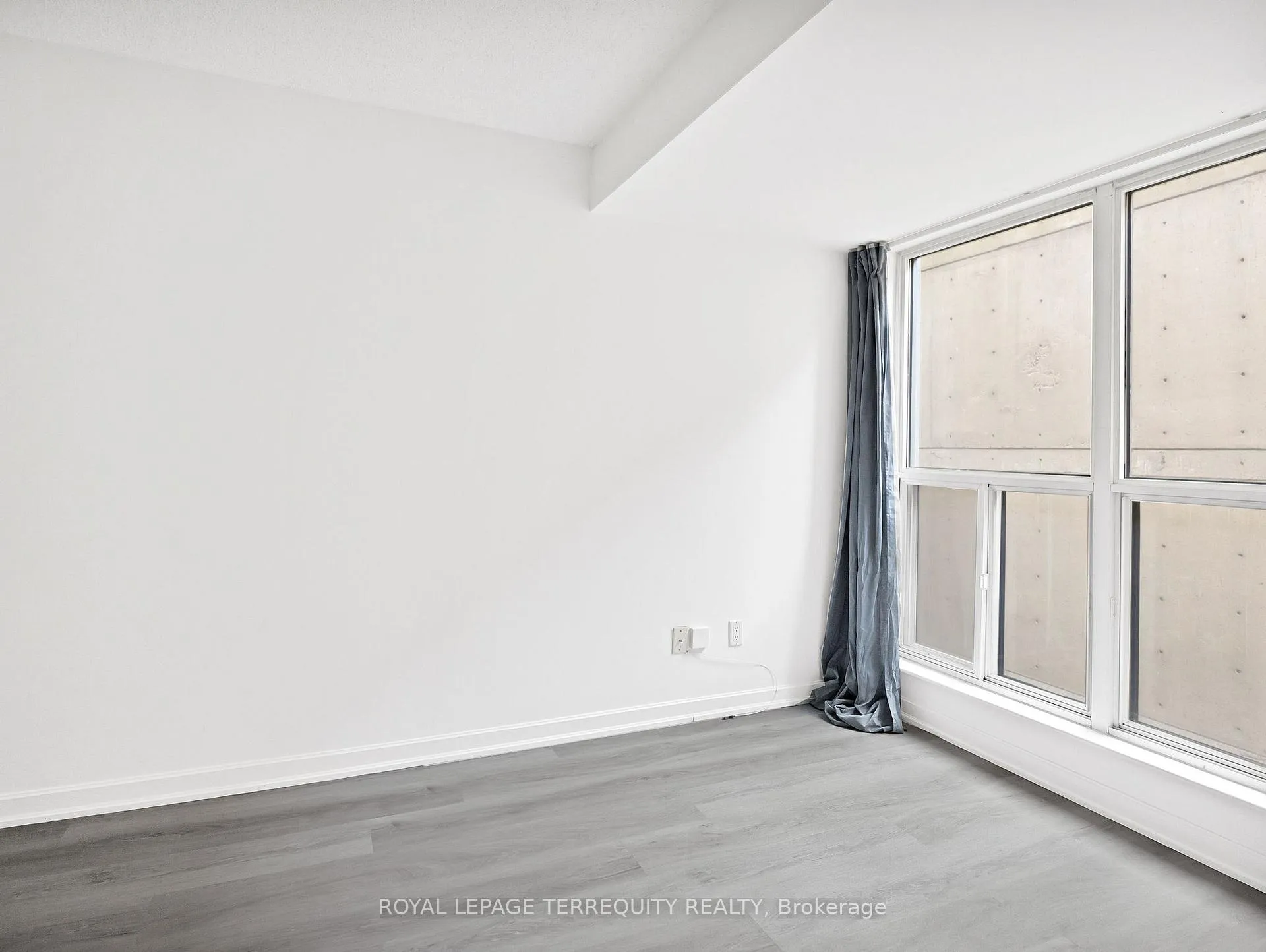 Photo 25 of Unit 1601, 8 Park Road, Toronto, Rosedale-Moore Park — HOMEH