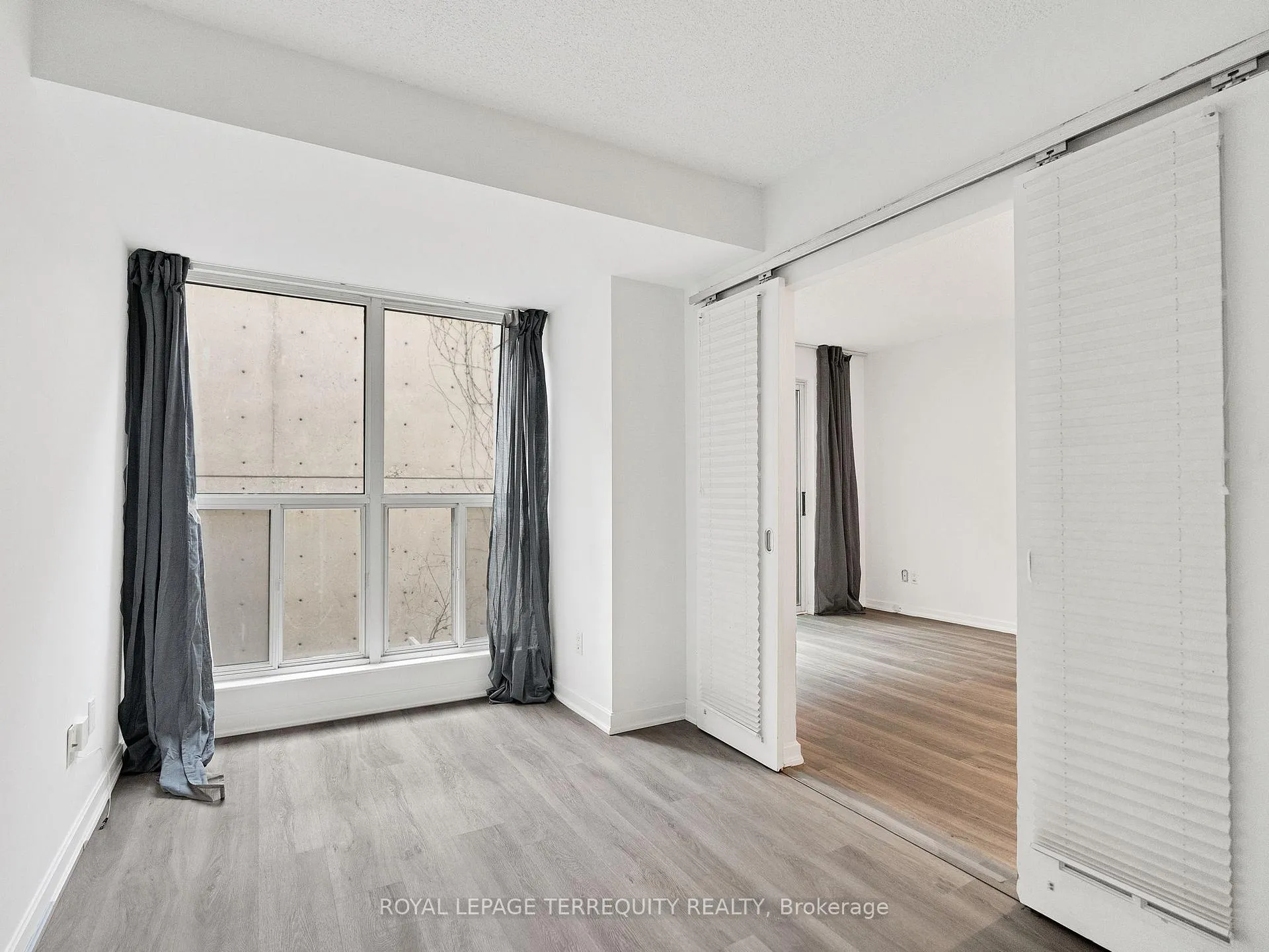 Photo 27 of Unit 1601, 8 Park Road, Toronto, Rosedale-Moore Park — HOMEH