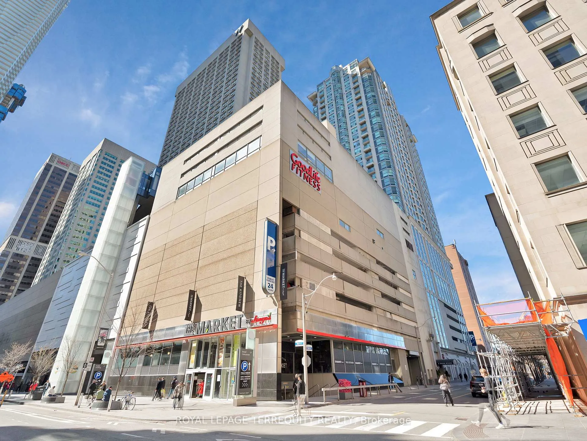 Photo 35 of Unit 1601, 8 Park Road, Toronto, Rosedale-Moore Park — HOMEH