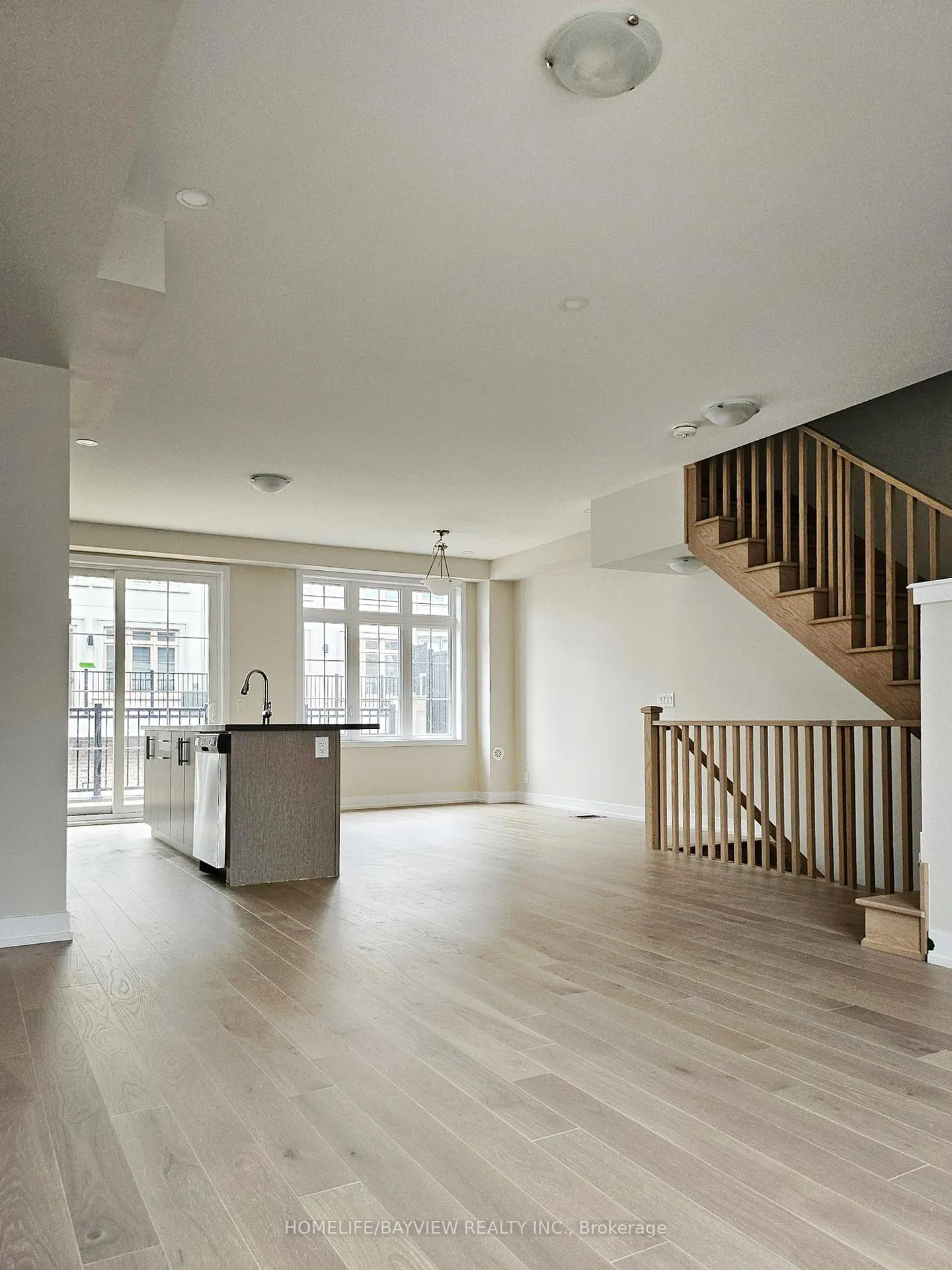Photo 3 of 4 Guardhouse Crescent, Markham, Angus Glen — HOMEH